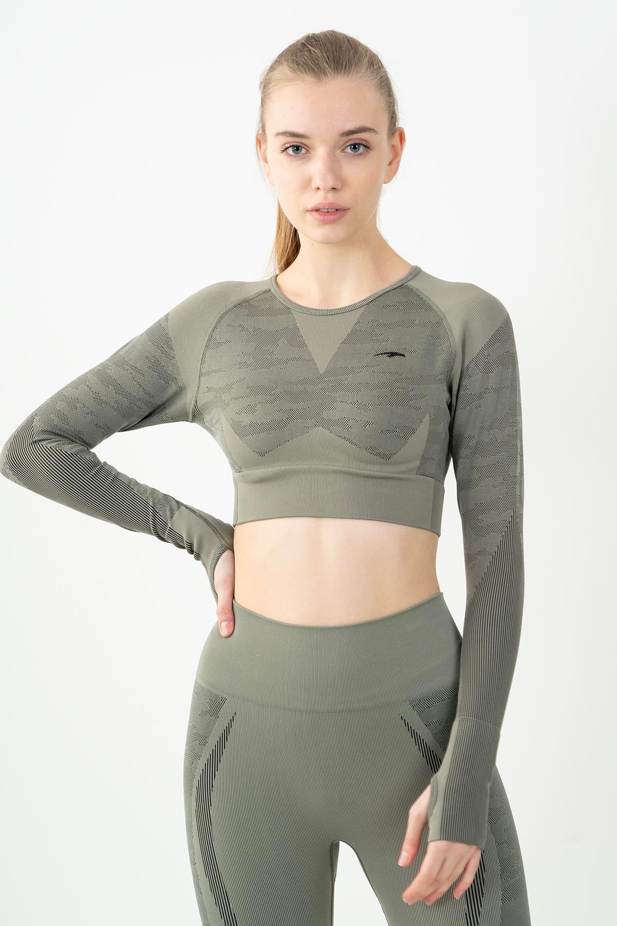 Maraton Active SlimFit Kadın Bisiklet Yaka  Uzun Kol Fitness Crop Top 816013