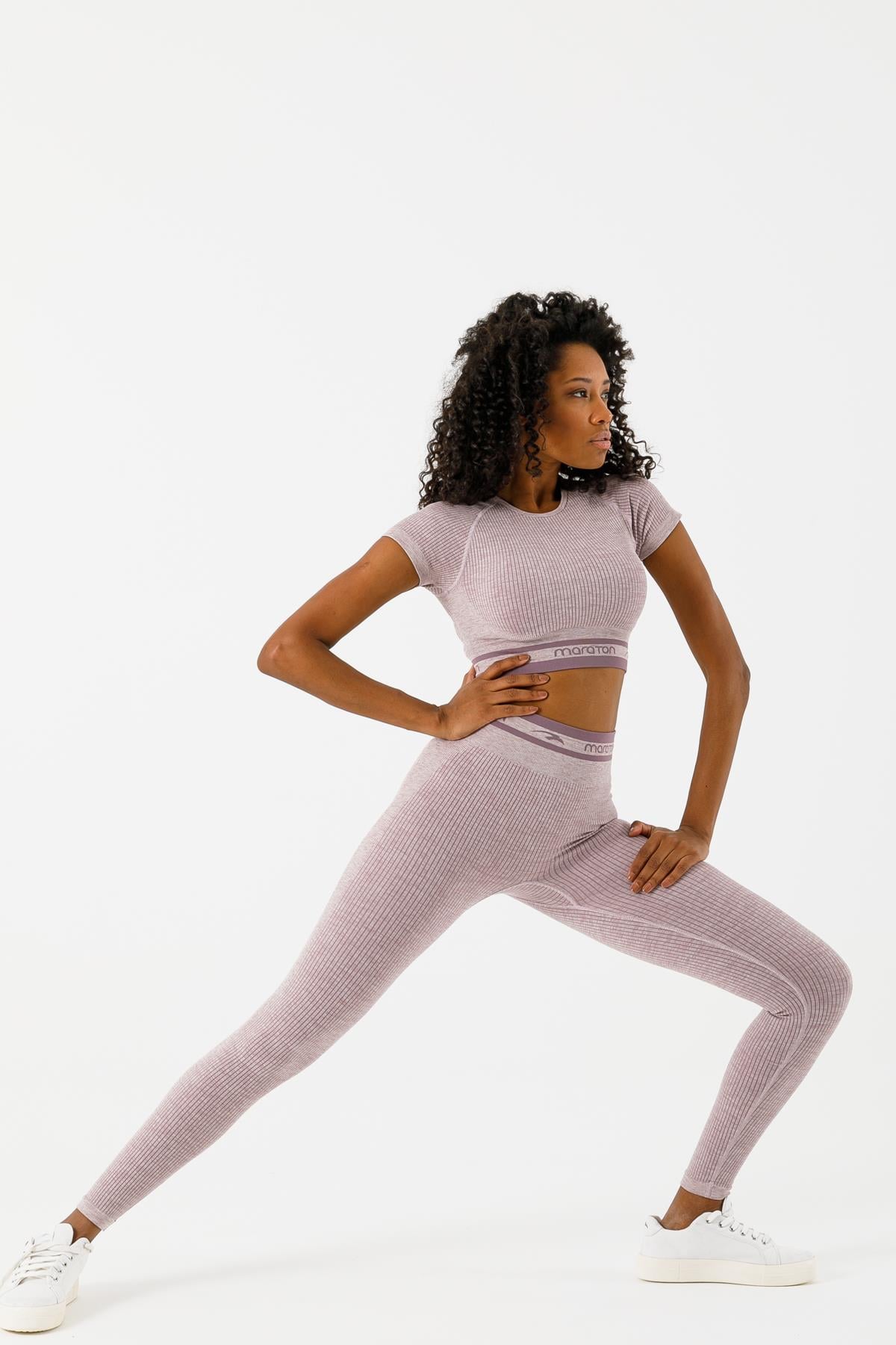 Maraton Active SlimFit Kadın Bisiklet Yaka  Kısa Kol Basic Crop Top 811033