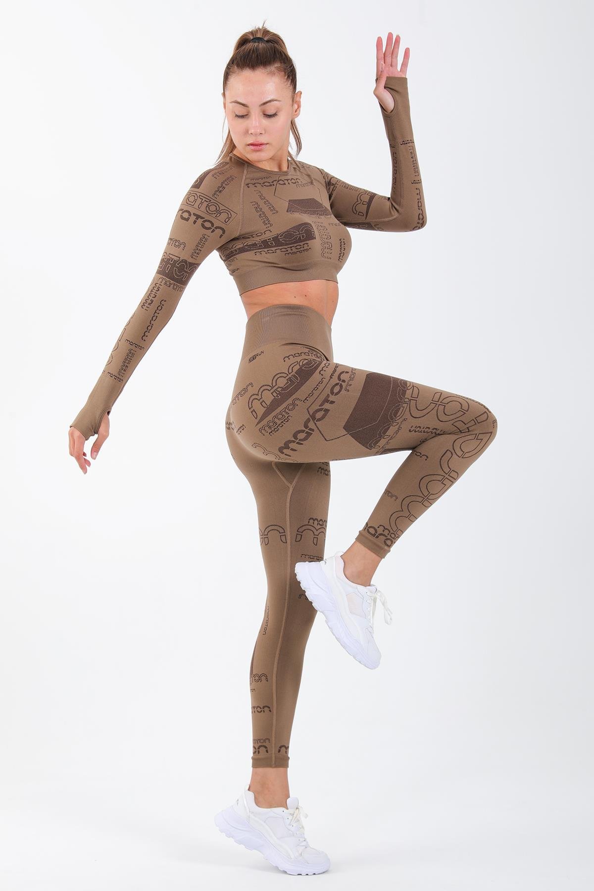 Maraton Active SlimFit Kadın Bisiklet Yaka  Uzun Kol Koşu Crop Top 816025