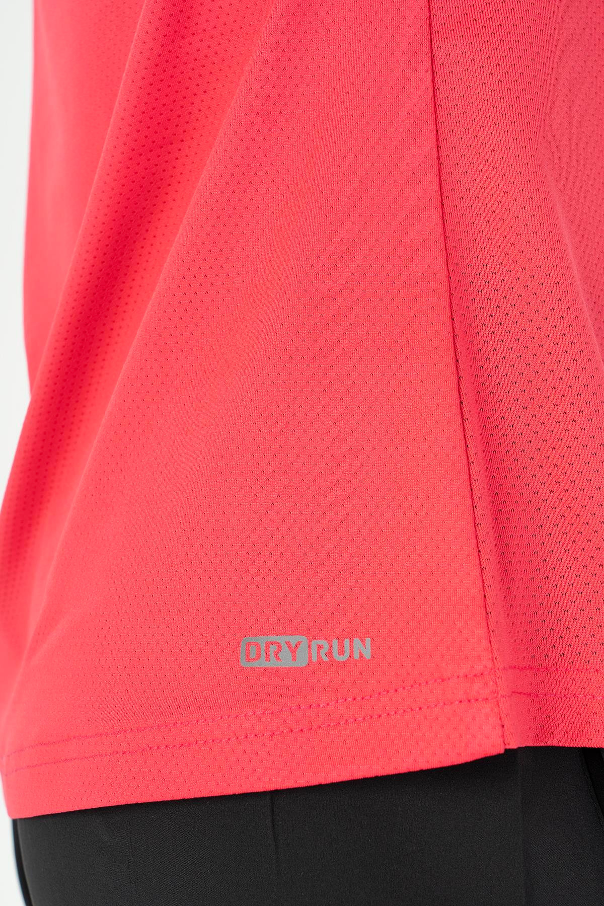 Maraton Active SlimFit Kadın Bisiklet Yaka  Reglan Kol RUN Mercan T-shirt 23236