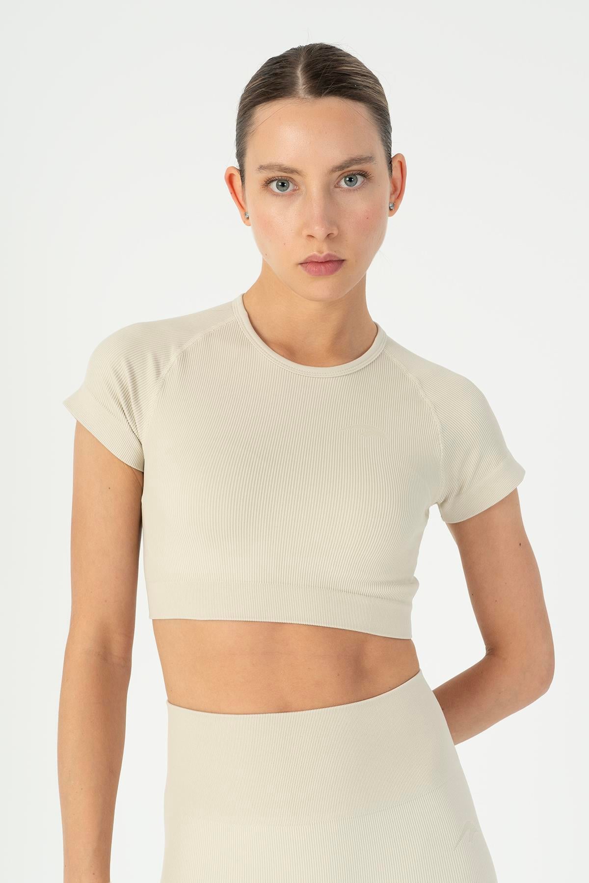 Maraton Active SlimFit Kadın Bisiklet Yaka  Kısa Kol Koşu Kil Rengi Crop Top 811039