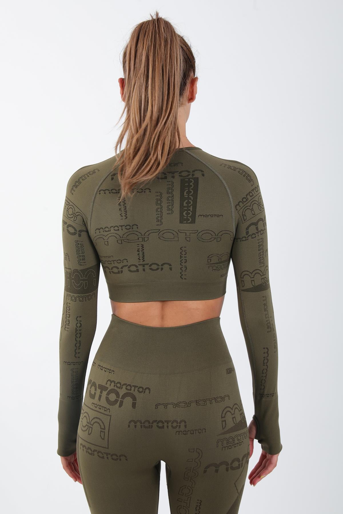 Maraton Active SlimFit Kadın Bisiklet Yaka  Uzun Kol Koşu Crop Top 816025