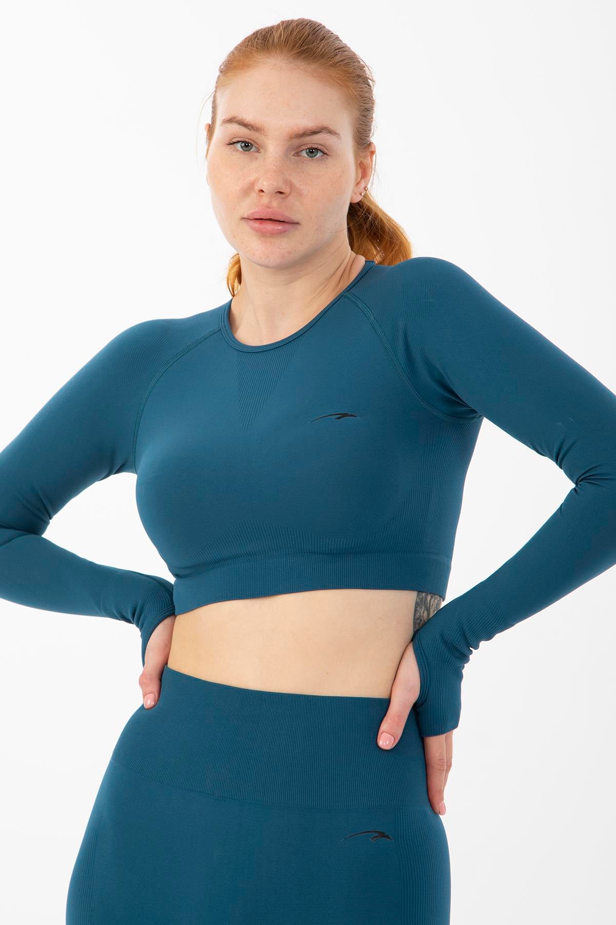 Maraton Active SlimFit Kadın Bisiklet Yaka  Uzun Kol Training Crop Top 816005
