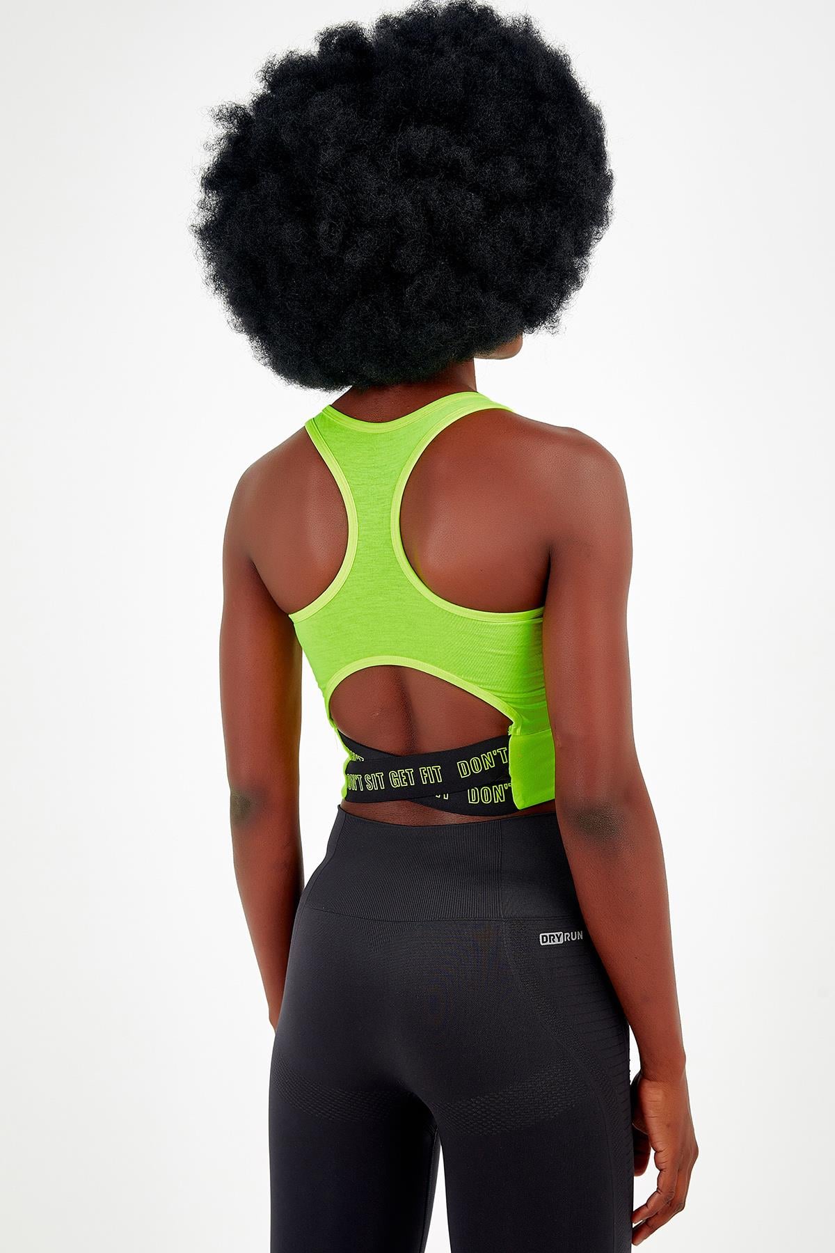 Maraton Active SlimFit Kadın Bisiklet Yaka  Kolsuz Gym Bra 17499