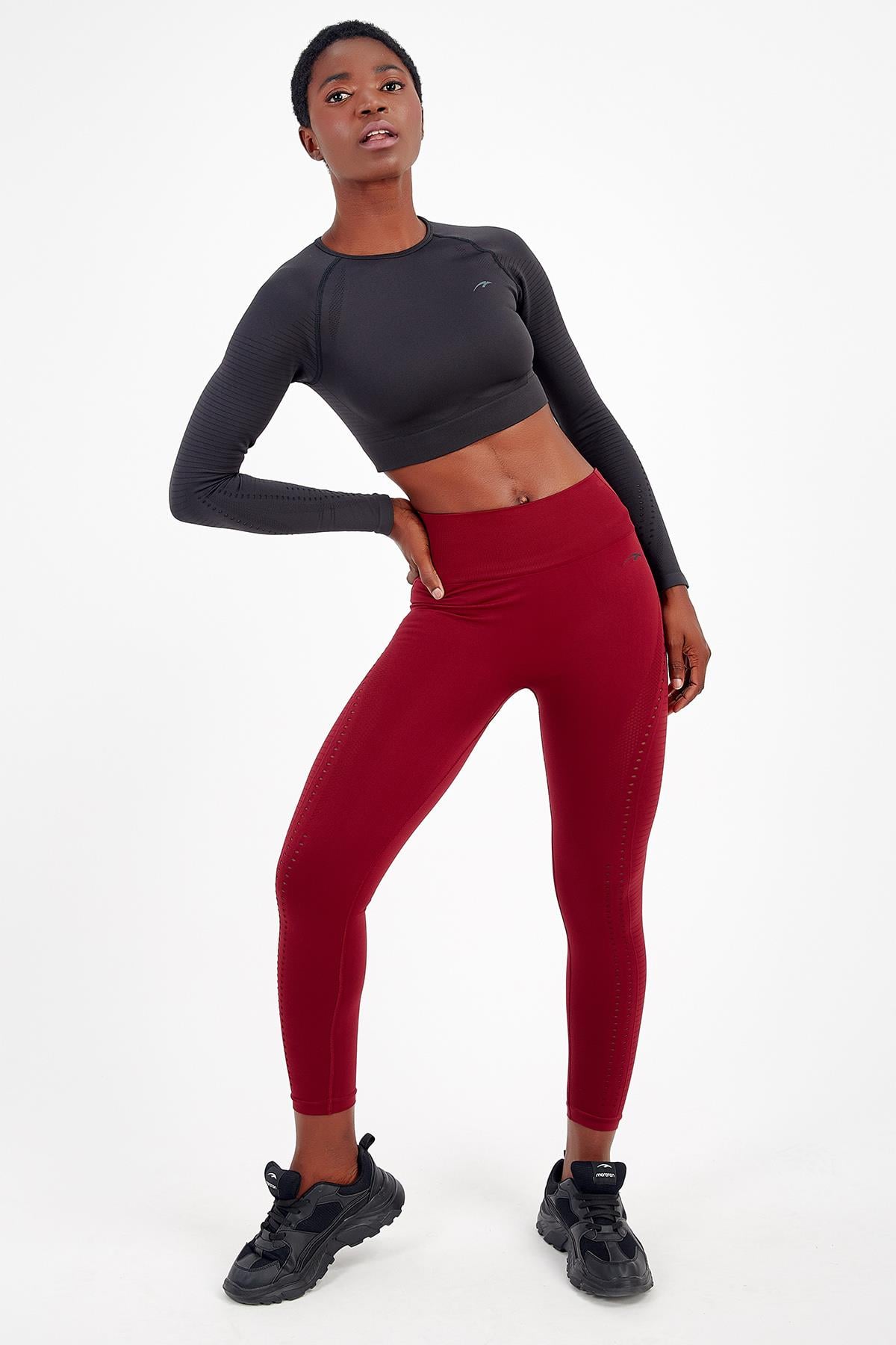Maraton Active SlimFit Kadın Bisiklet Yaka  Uzun Kol Fitness Crop Top 816008