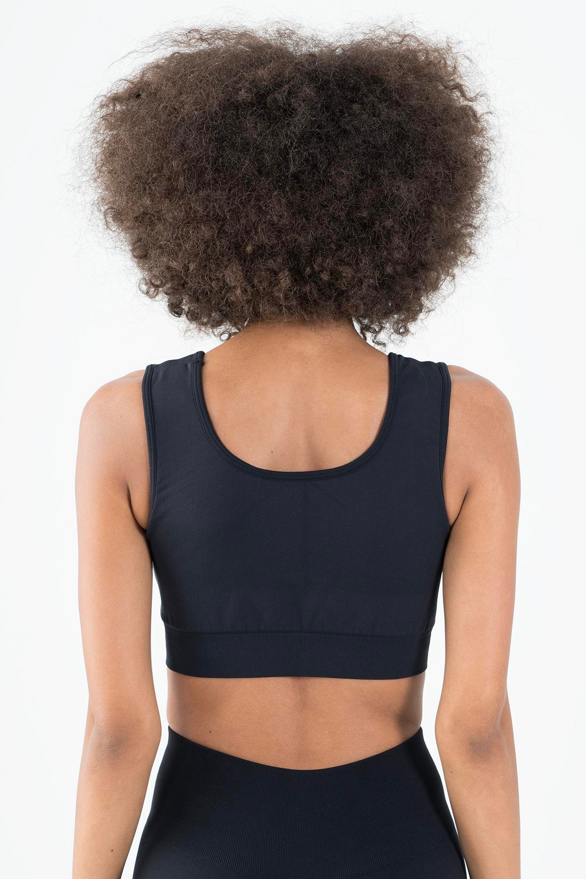 Maraton Active SlimFit Kadın Düz Yaka  Kolsuz Koşu Siyah Bra 813091