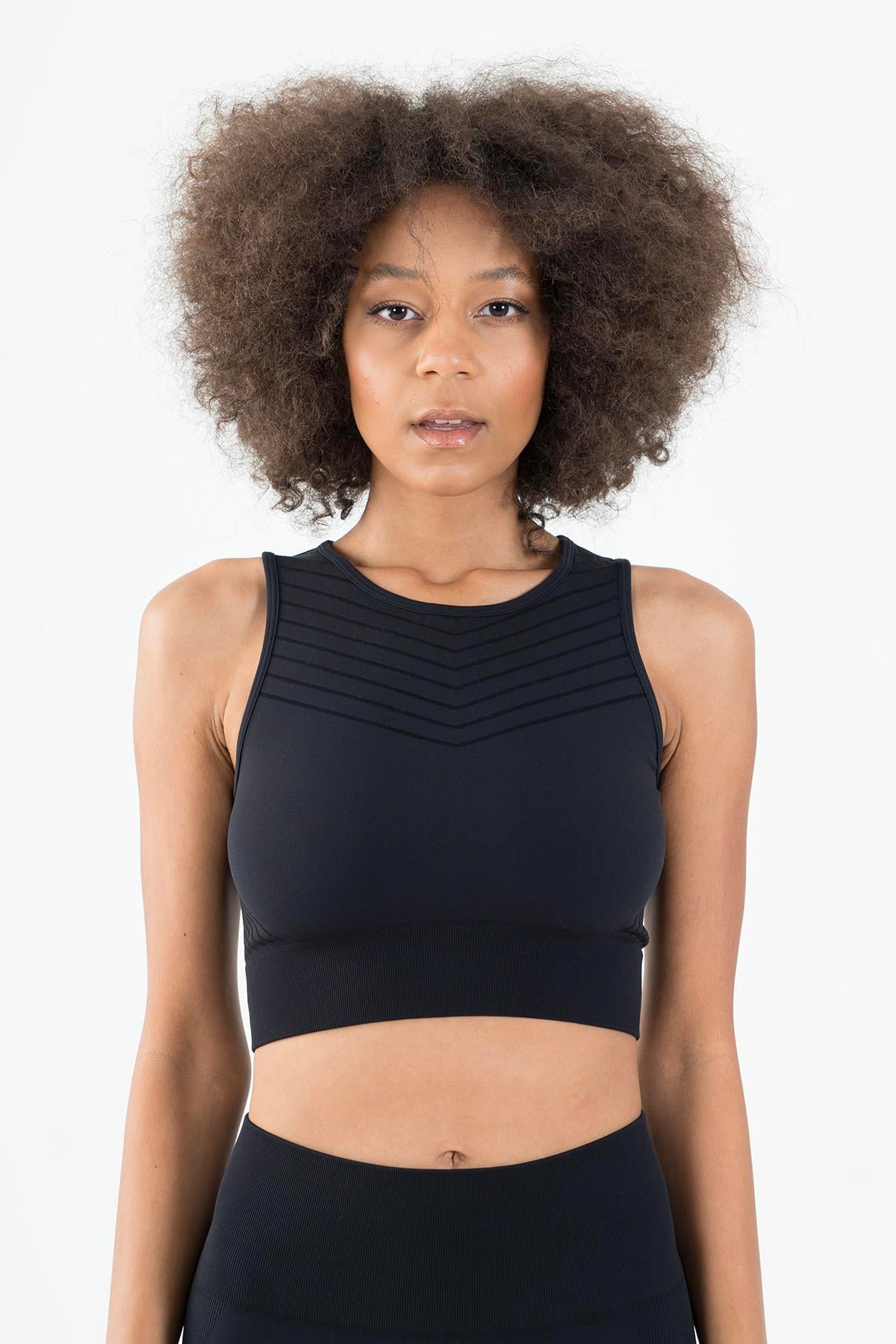 Maraton Active SlimFit Kadın Kapalı Yaka  Kolsuz Koşu Siyah Bra 813094