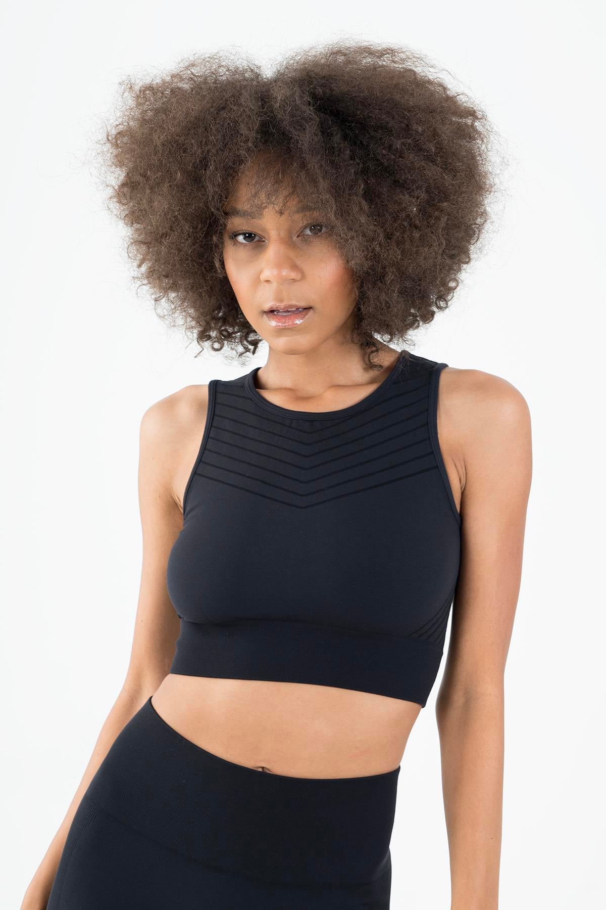 Maraton Active SlimFit Kadın Kapalı Yaka  Kolsuz Koşu Siyah Bra 813094