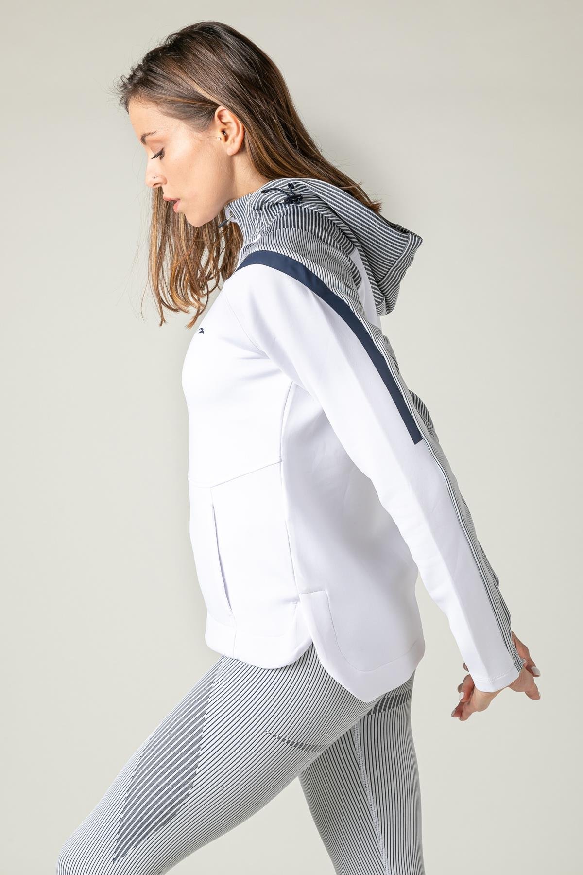 Maraton Active SlimFit Kadın Kapşonlu  Uzun Kol Spor Tracktop 815015