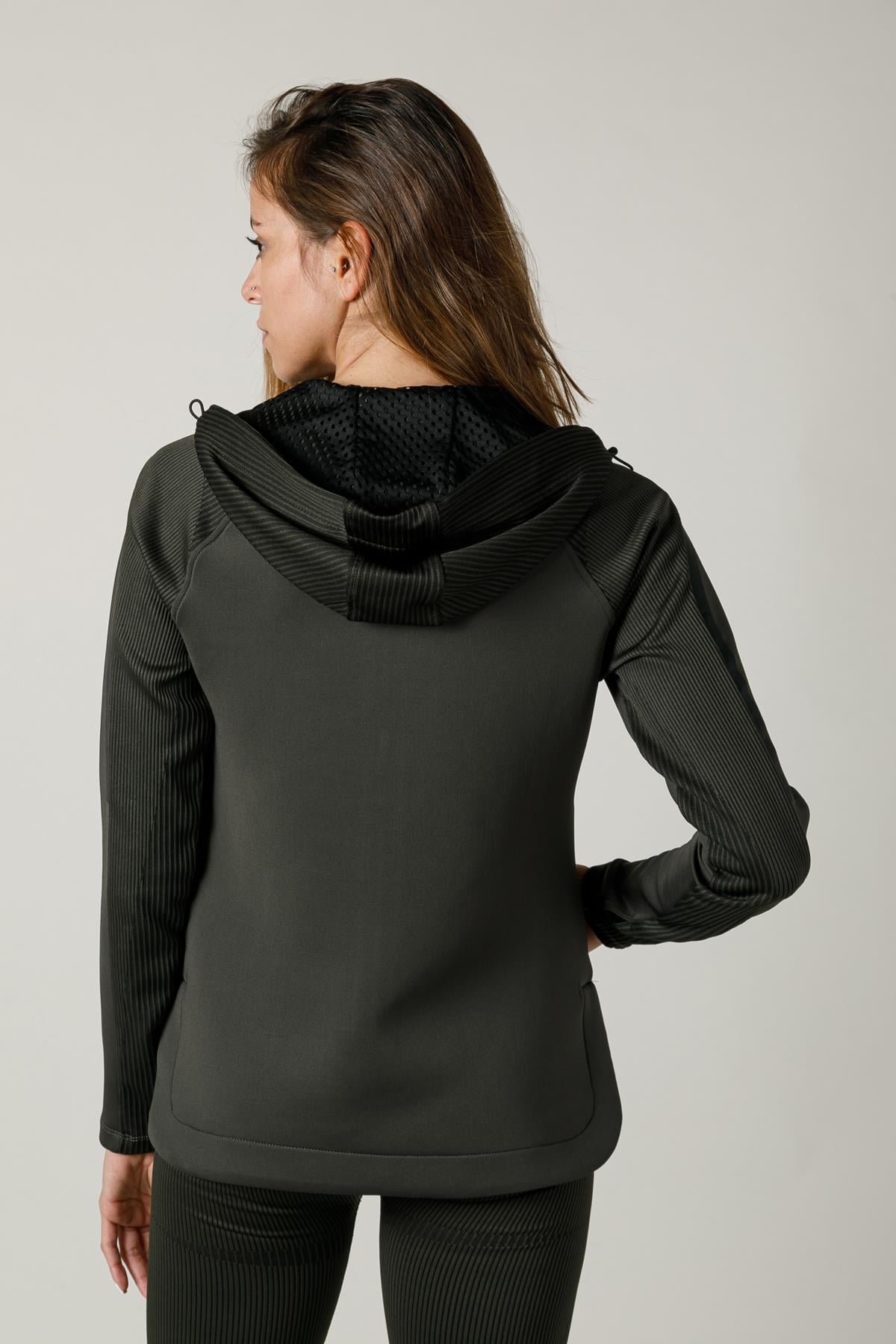 Maraton Active SlimFit Kadın Kapşonlu  Uzun Kol Spor Tracktop 815015