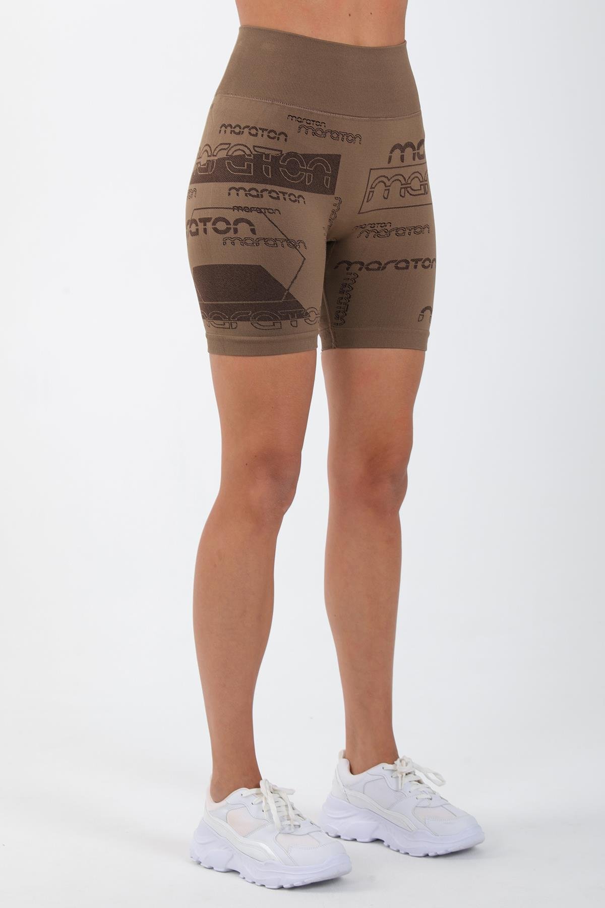 Maraton Active SlimFit Kadın    Koşu Şort 818015