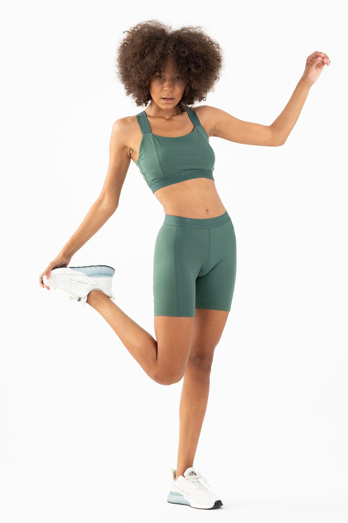 Maraton Active SlimFit Kadın  Şort  Fitness Şort 22283