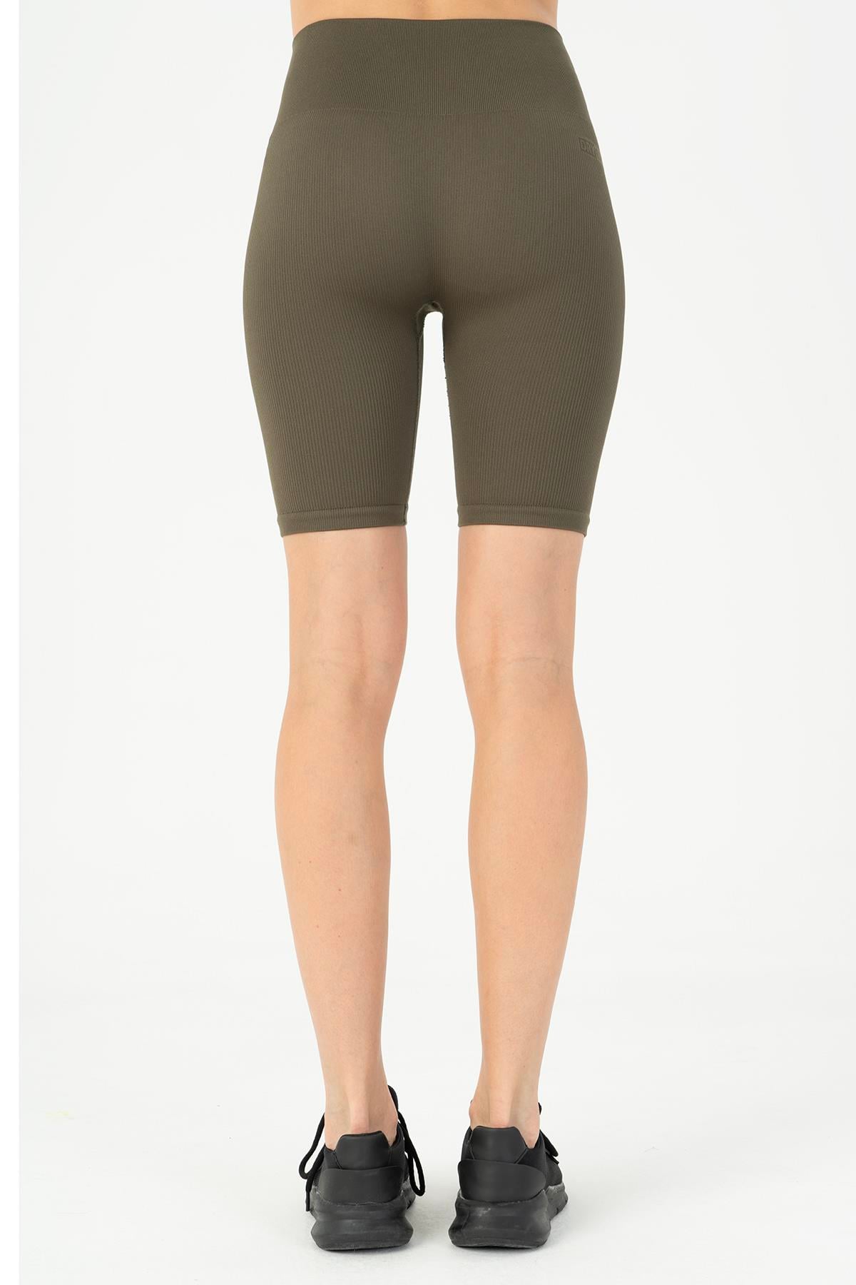 Maraton Active SlimFit Kadın  Şort  Koşu Haki Şort 818018