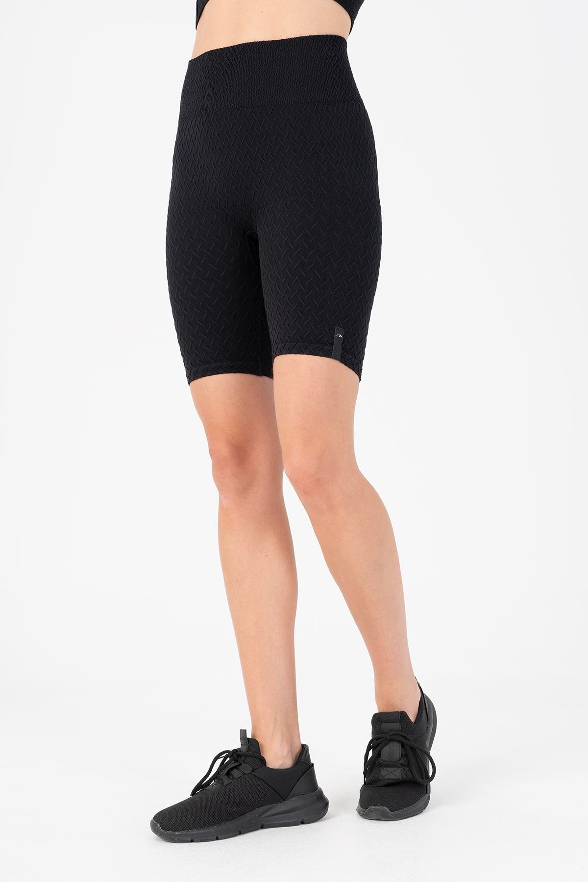 Maraton Active SlimFit Kadın  Şort  Koşu Siyah Şort 818017
