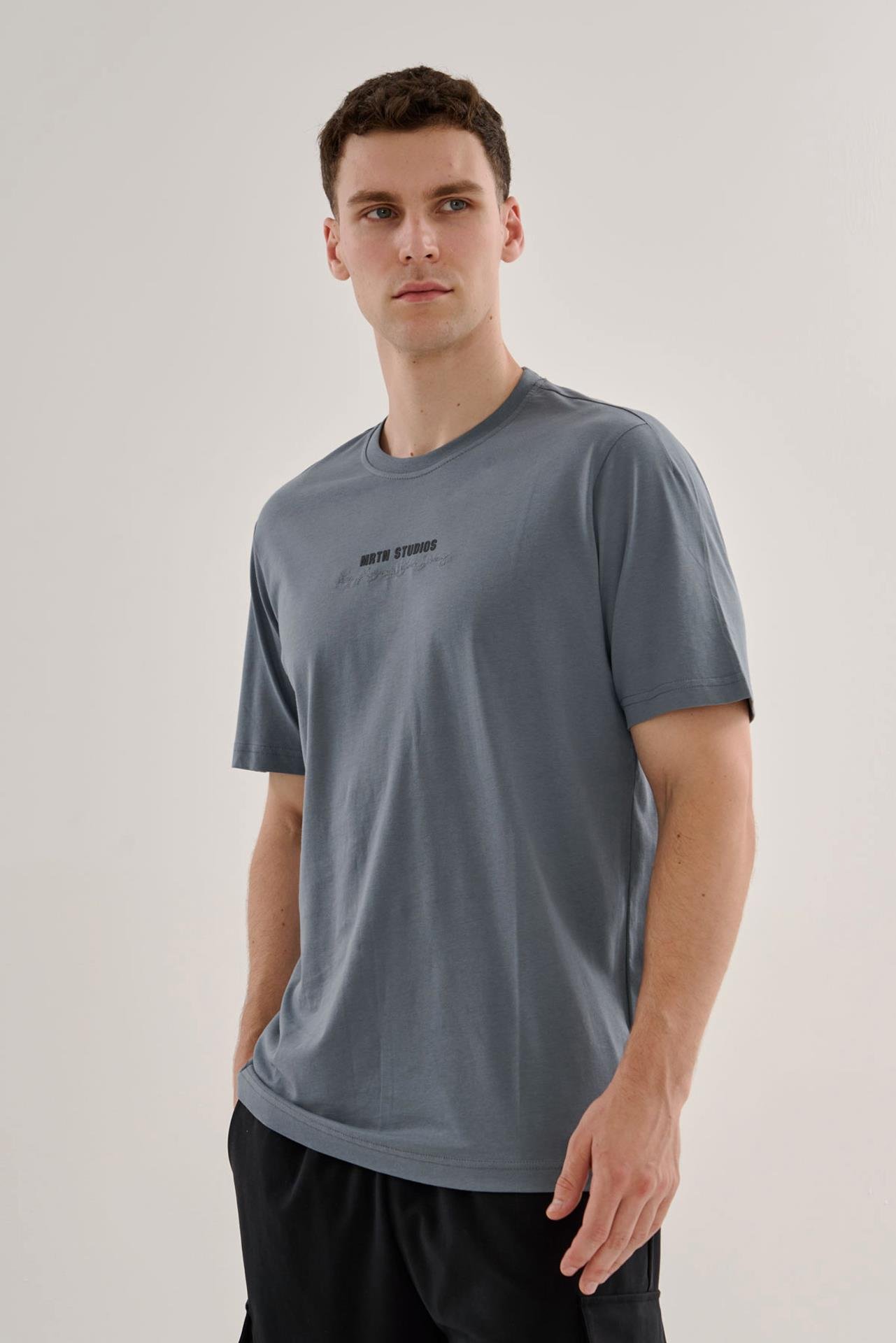 Maraton Comfort Erkek Bisiklet Yaka  Reglan Kol Bazalt T-shirt 23513