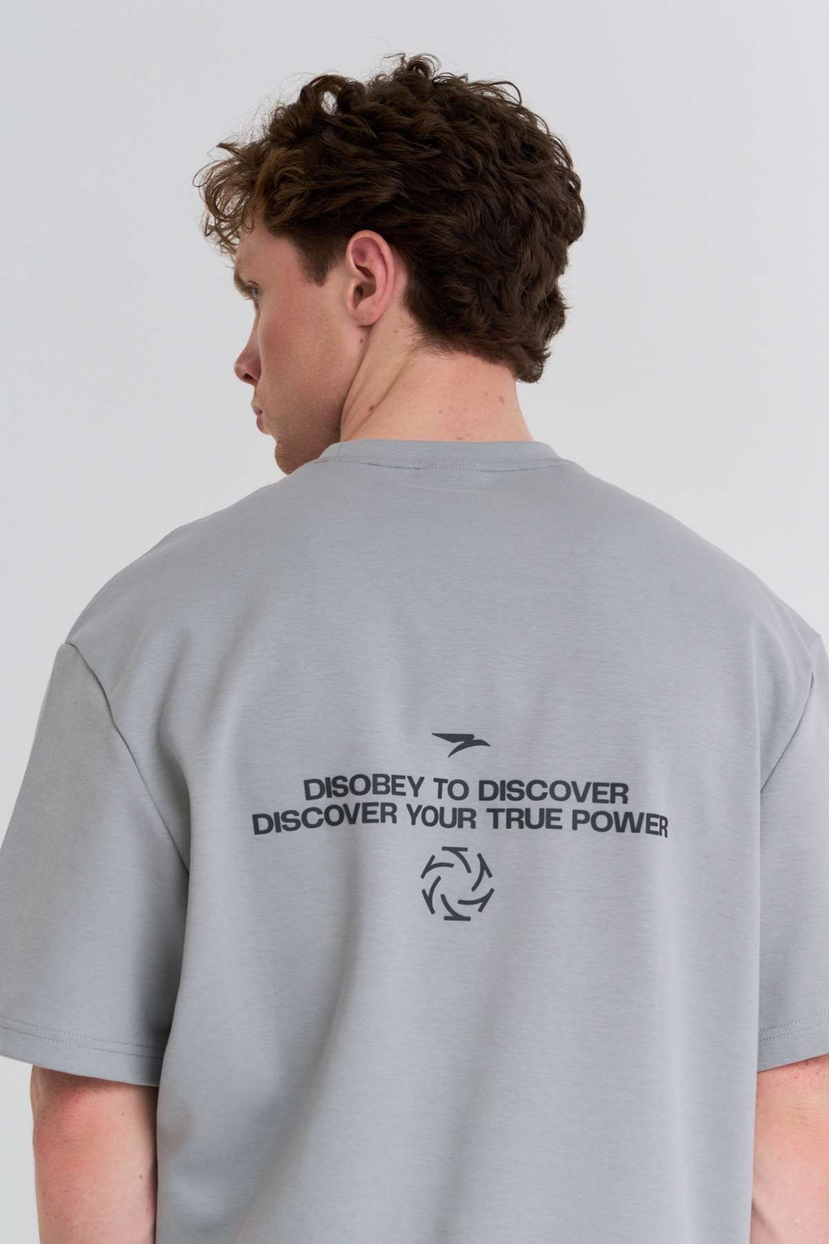 Maraton  Erkek Bisiklet Yaka  Gri- T-shirt