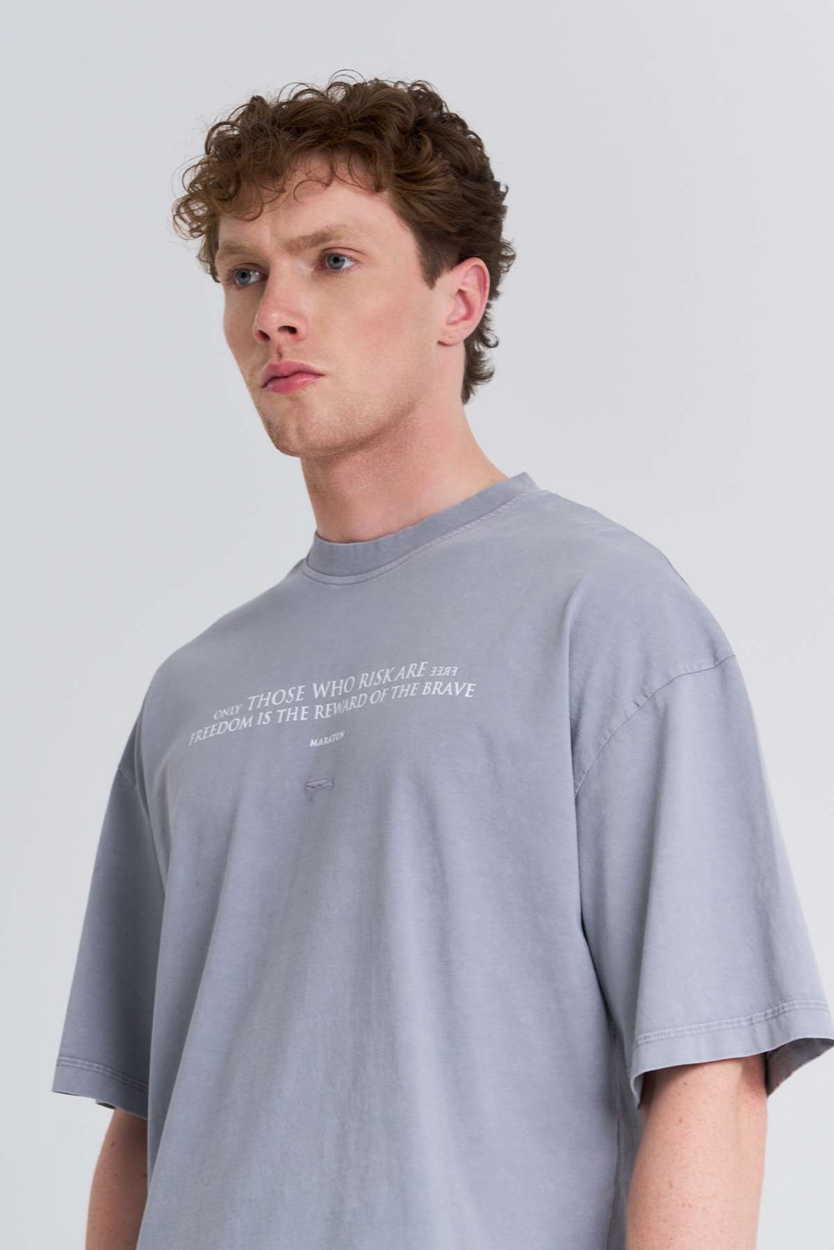 Maraton Oversize Erkek Bisiklet Yaka  Gri- T-shirt