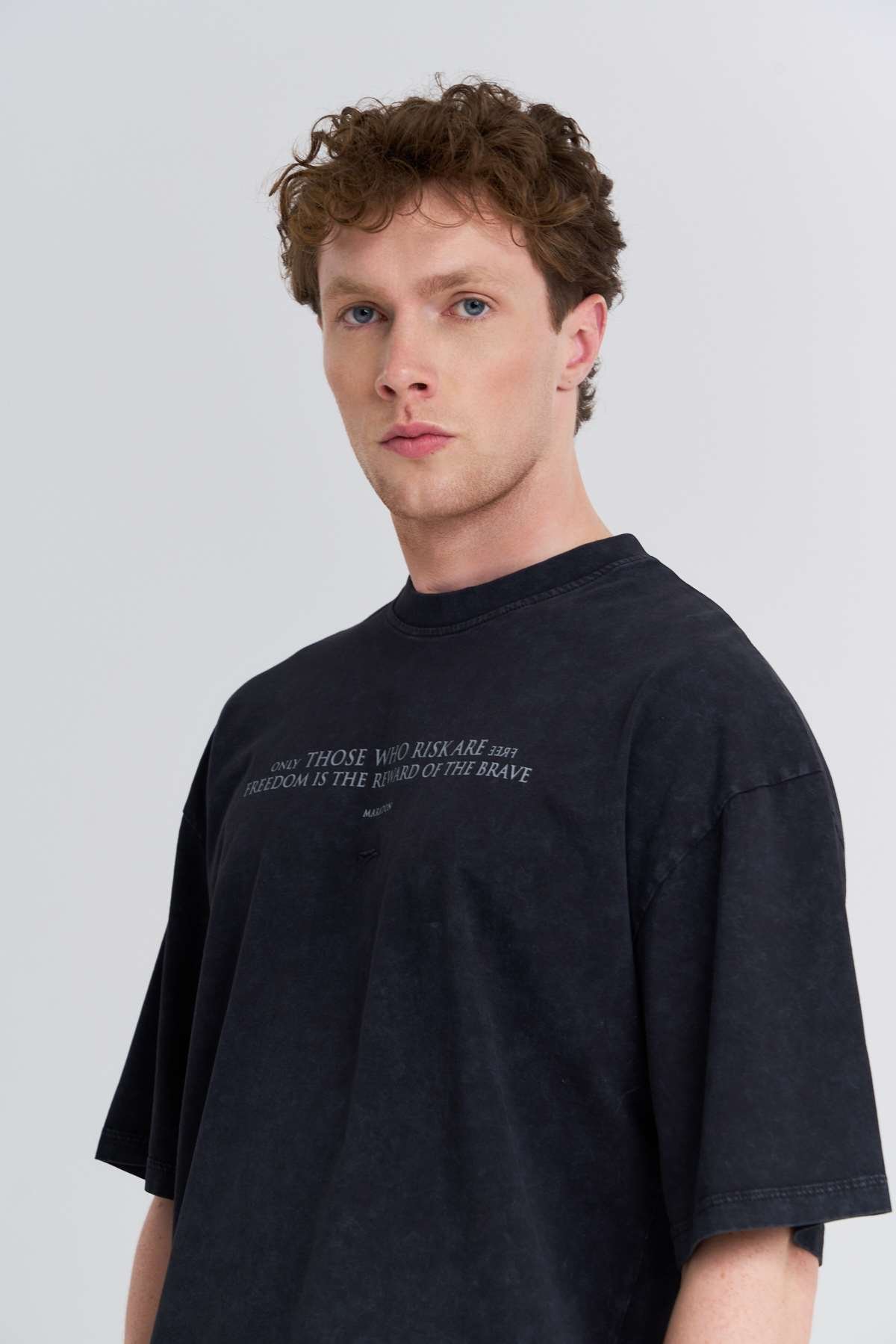Maraton Oversize Erkek Bisiklet Yaka  Siyah T-shirt