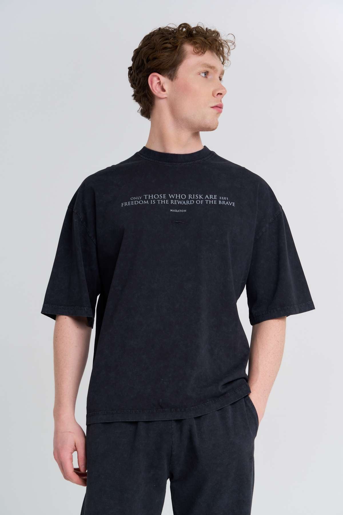 Maraton Oversize Erkek Bisiklet Yaka  Siyah T-shirt