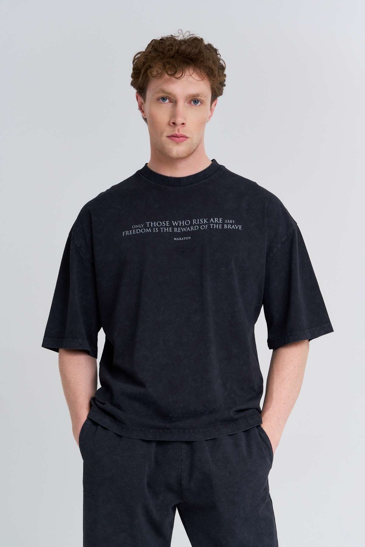 Maraton Oversize Erkek Bisiklet Yaka  Siyah T-shirt