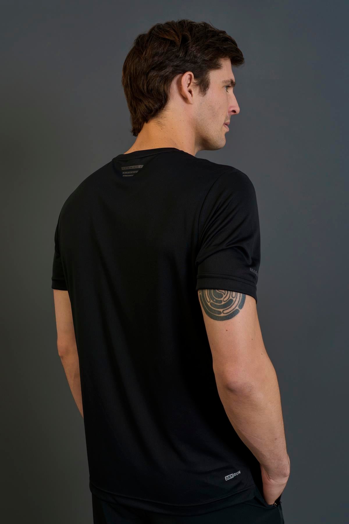 Maraton Regular Erkek Bisiklet Yaka  Takma Kol Siyah T-shirt 23391