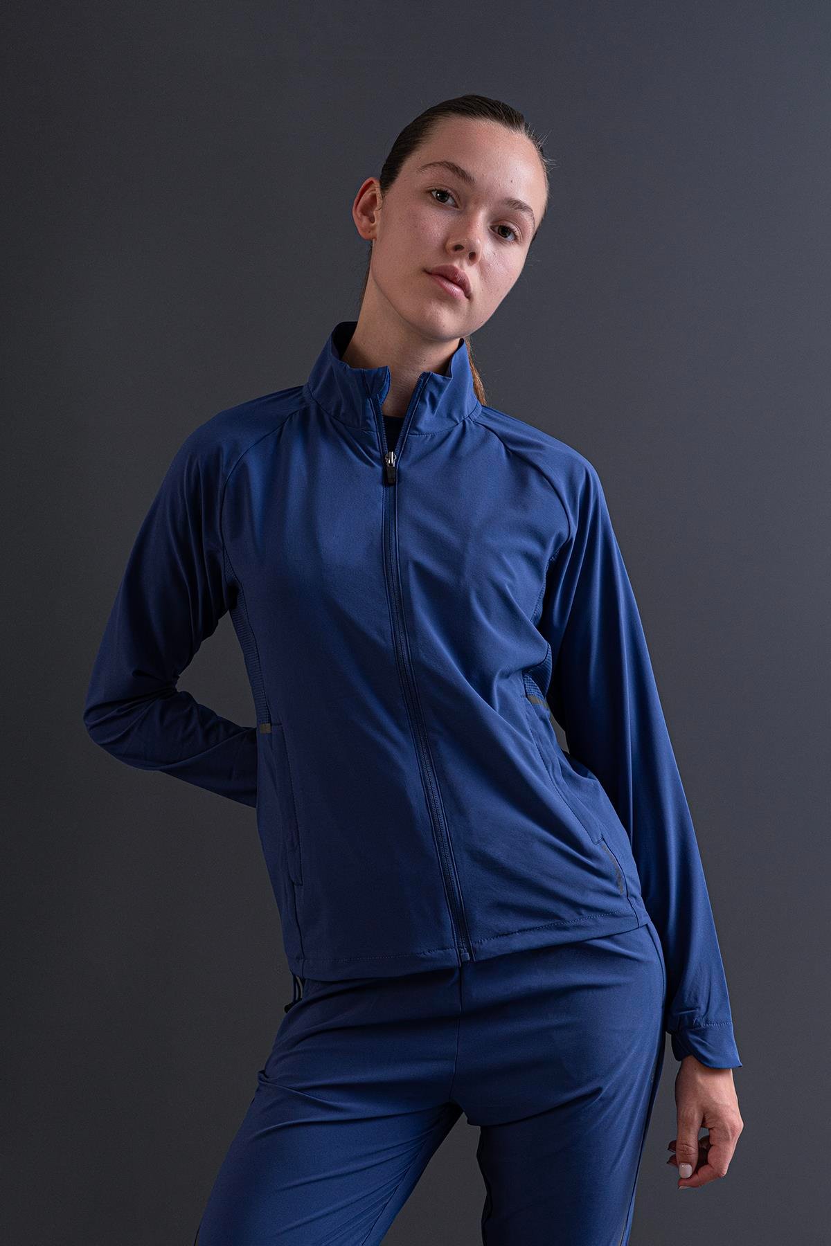 Maraton Regular Kadın Dik Yaka  Reglan Kol  Eşofman Üstü 23883