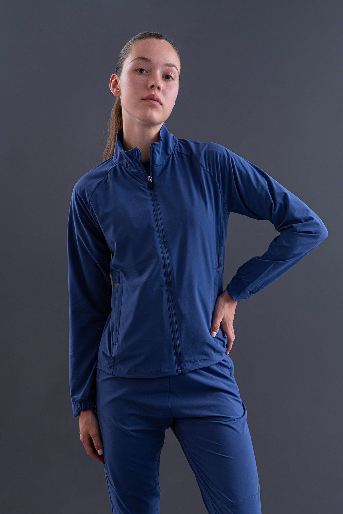 Maraton Regular Kadın Dik Yaka  Reglan Kol  Eşofman Üstü 23883