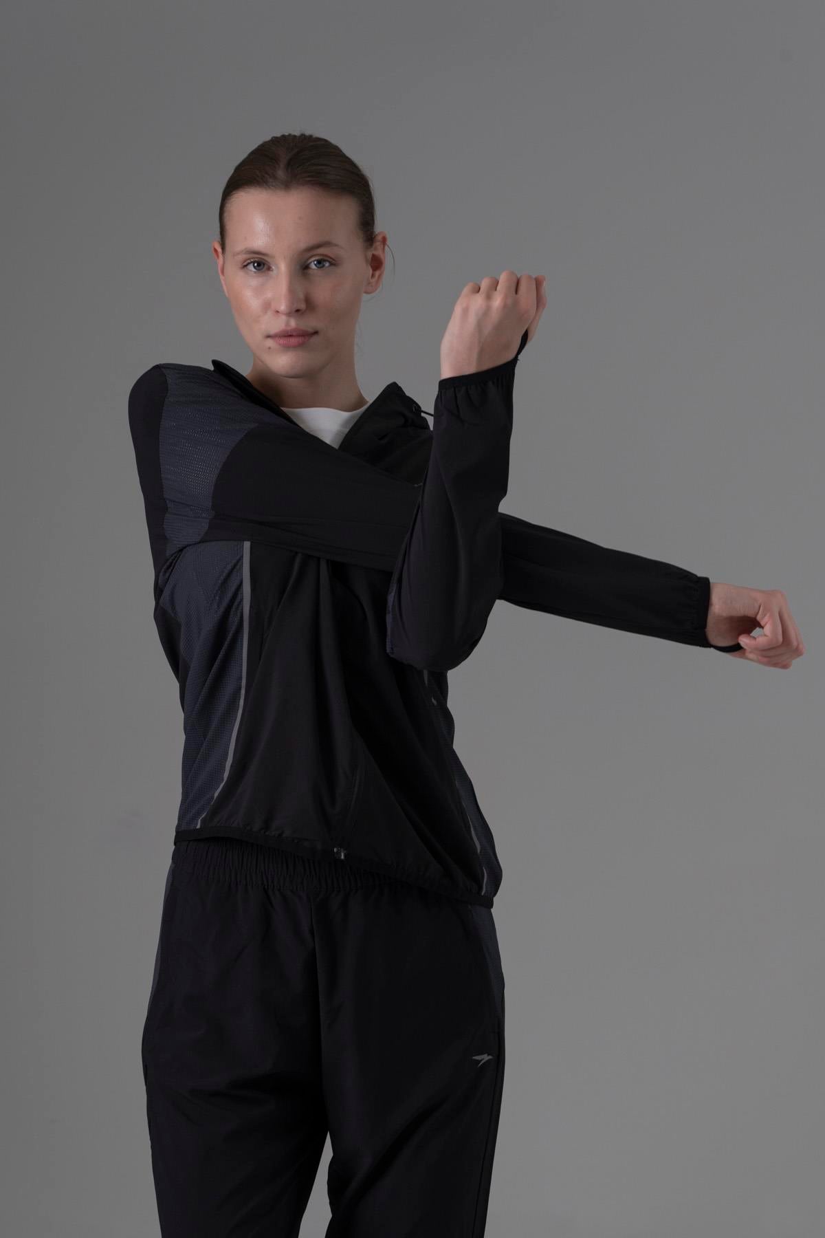 Maraton Regular Kadın Kapşonlu  Reglan Kol  Tracktop 23890