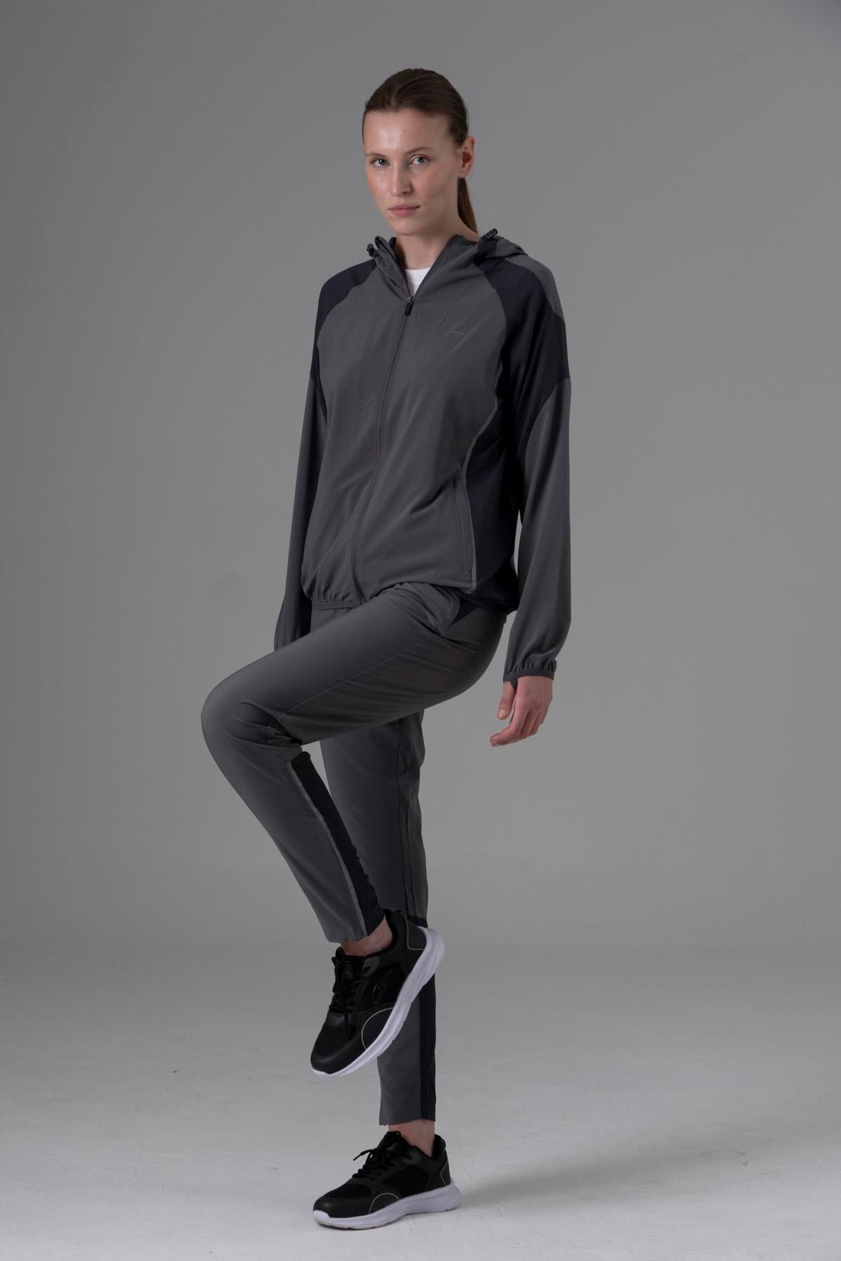 Maraton Regular Kadın Kapşonlu  Reglan Kol  Tracktop 23890