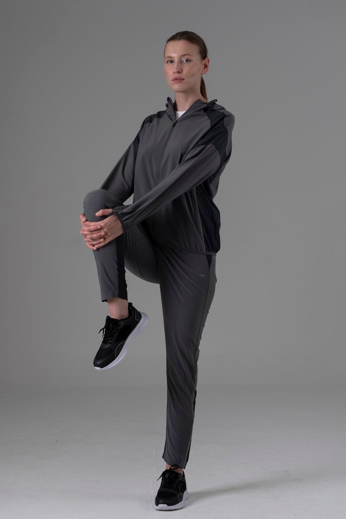 Maraton Regular Kadın Kapşonlu  Reglan Kol  Tracktop 23890
