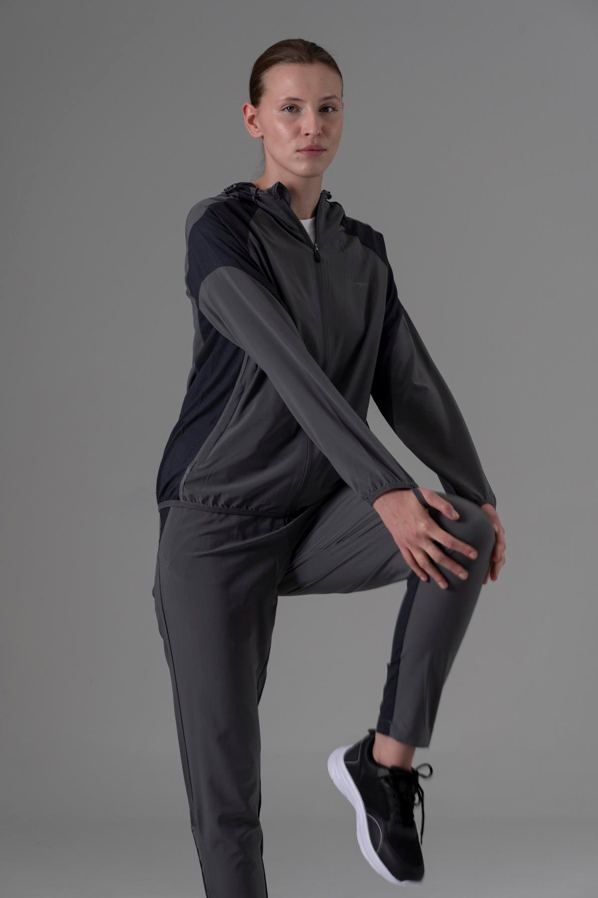 Maraton Regular Kadın Kapşonlu  Reglan Kol  Tracktop 23890