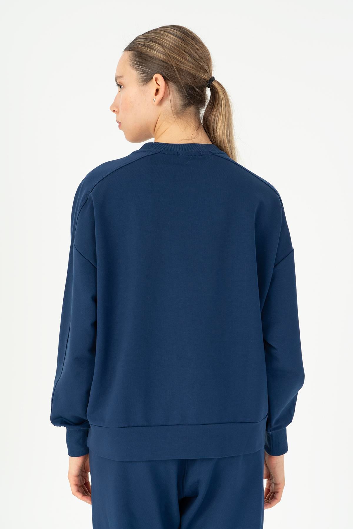 Maraton Sportswear Oversize Kadın Bisiklet Yaka  Uzun Kol BASICS Açık Lacivert Sweatshirt 23111