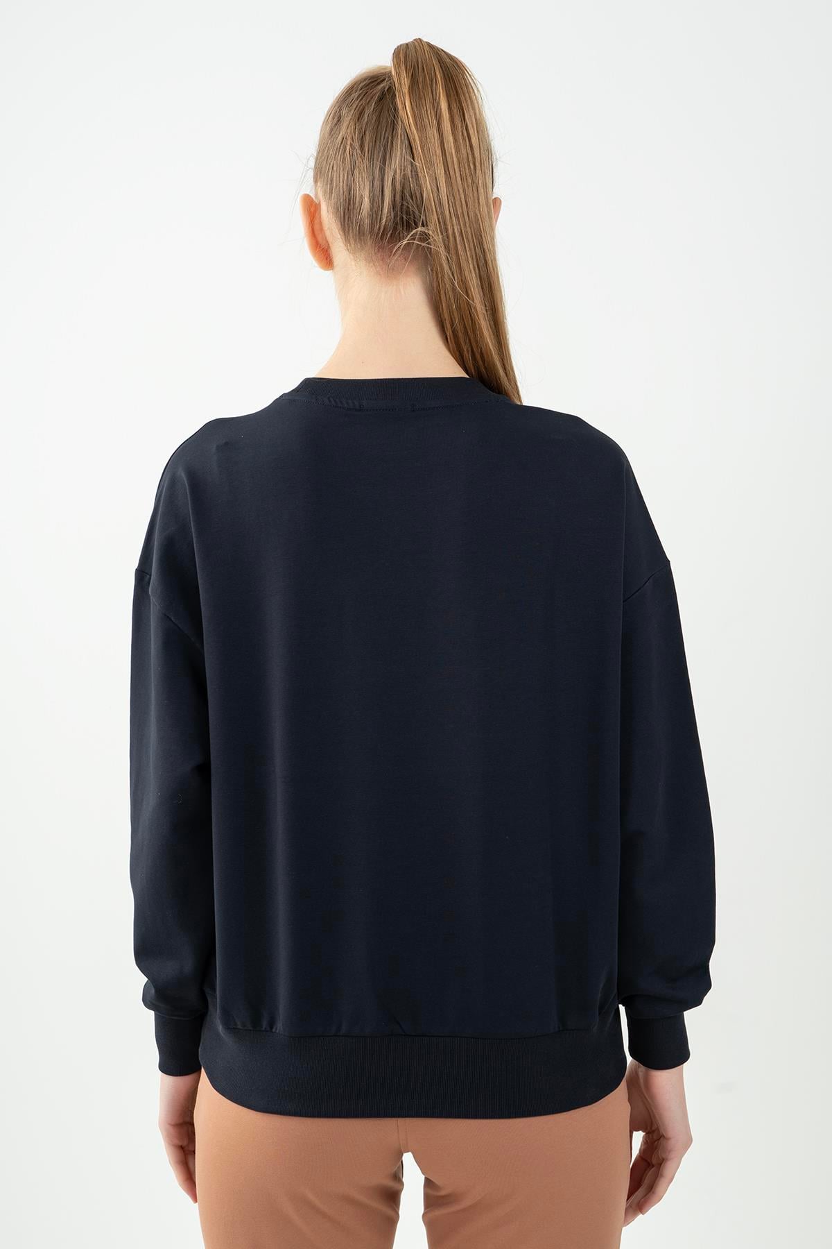 Maraton Sportswear Oversize Kadın Bisiklet Yaka  Uzun Kol Basic Sweatshirt 22169