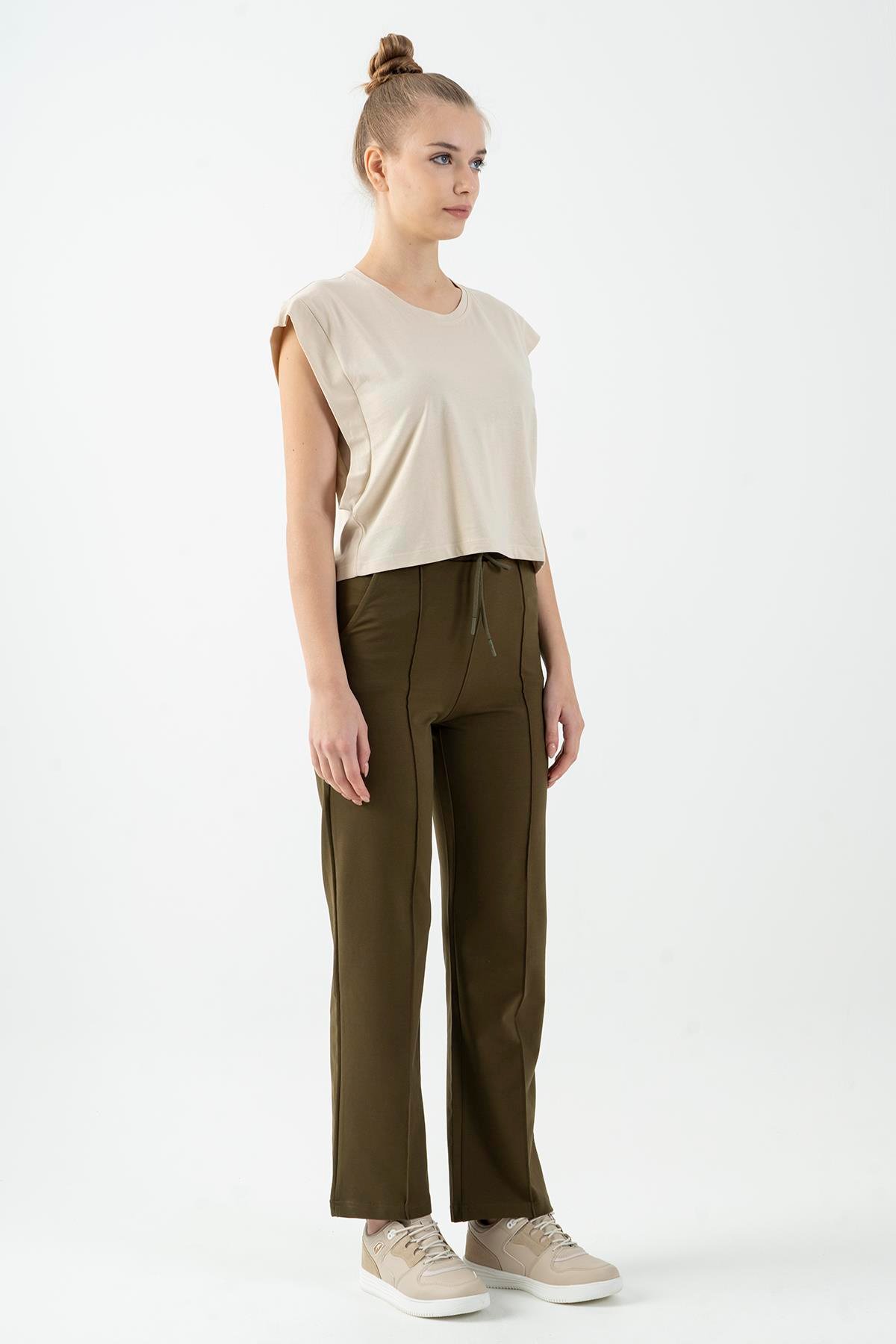 Maraton Sportswear Regular Kadın Bisiklet Yaka  Kısa Kol Basic Kil Rengi Crop Top 20878