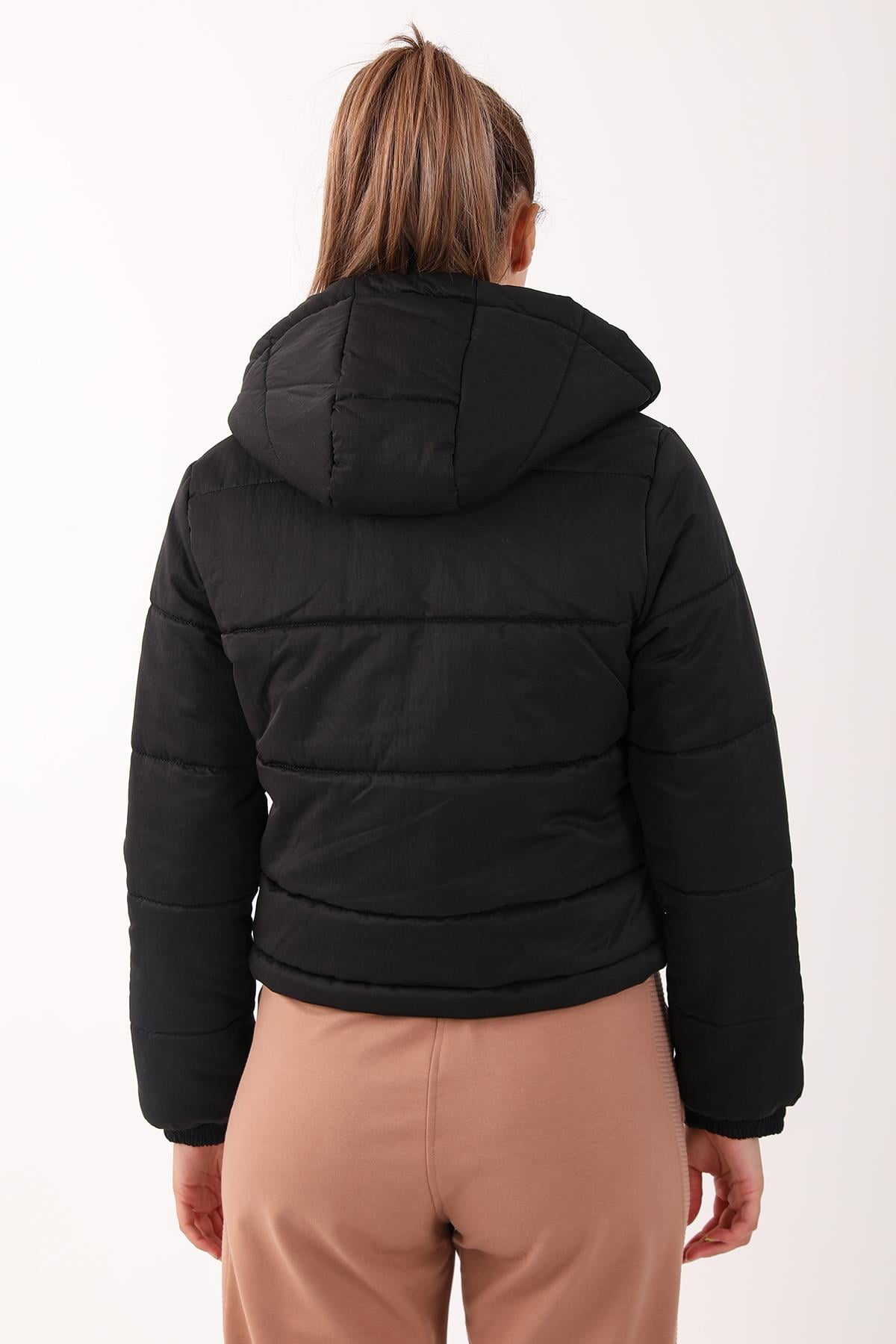 Maraton Sportswear Regular Kadın Kapşonlu  Uzun Kol Basic Siyah Mont 21288