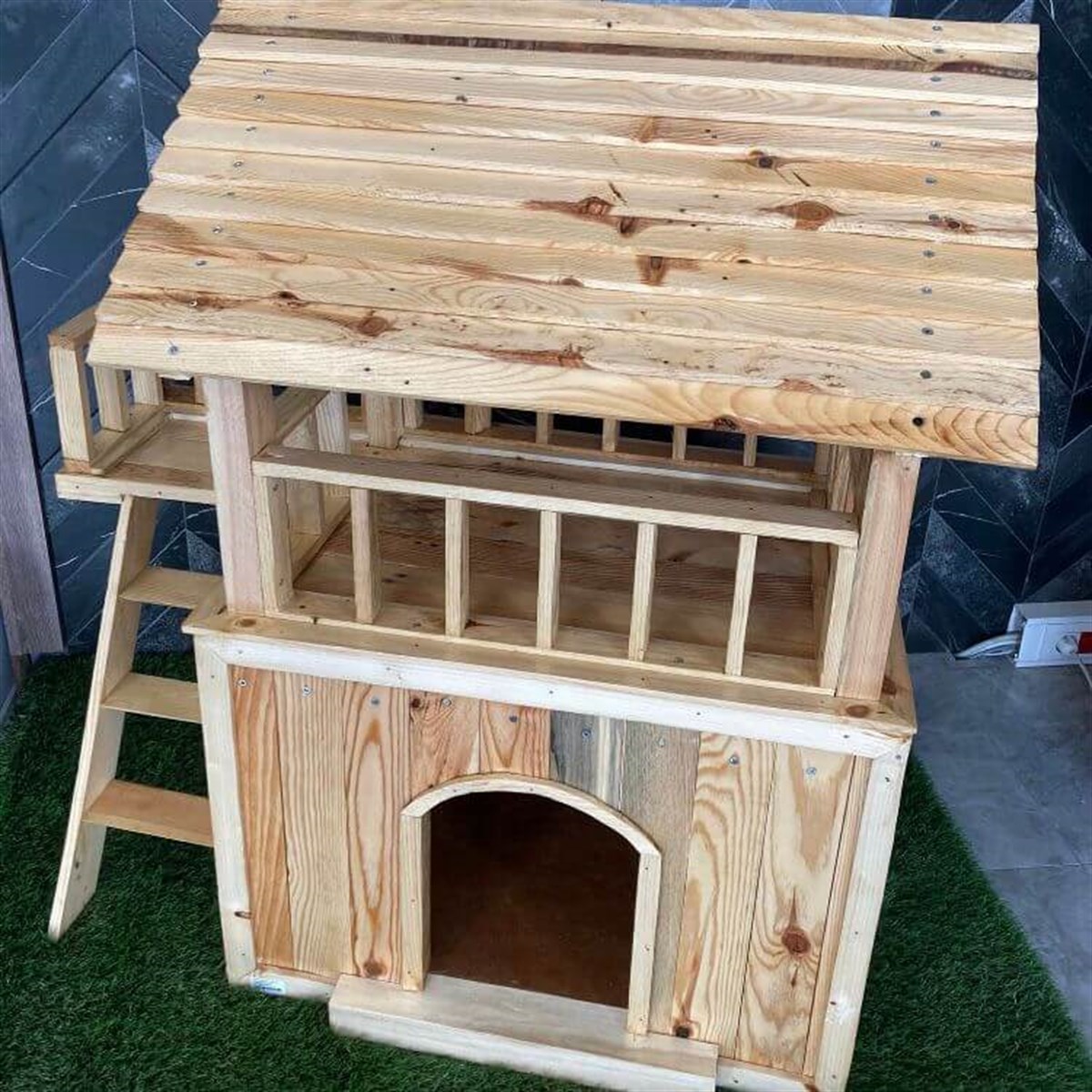 Ahşap Kedi Evi 2 Katlı El Yapımı 106x55x68 cm