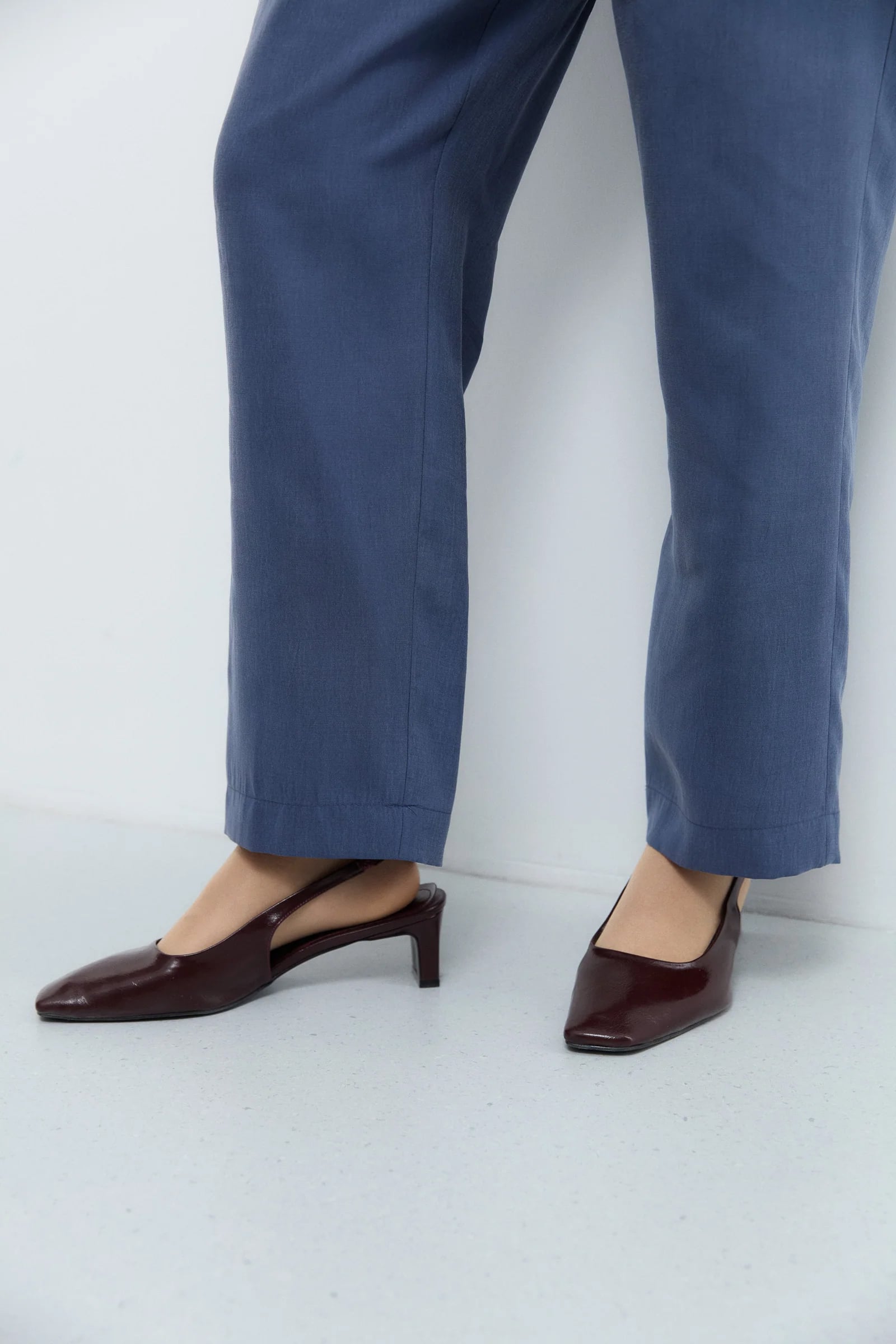Beli Lastik Detaylı Pantolon - Lacivert