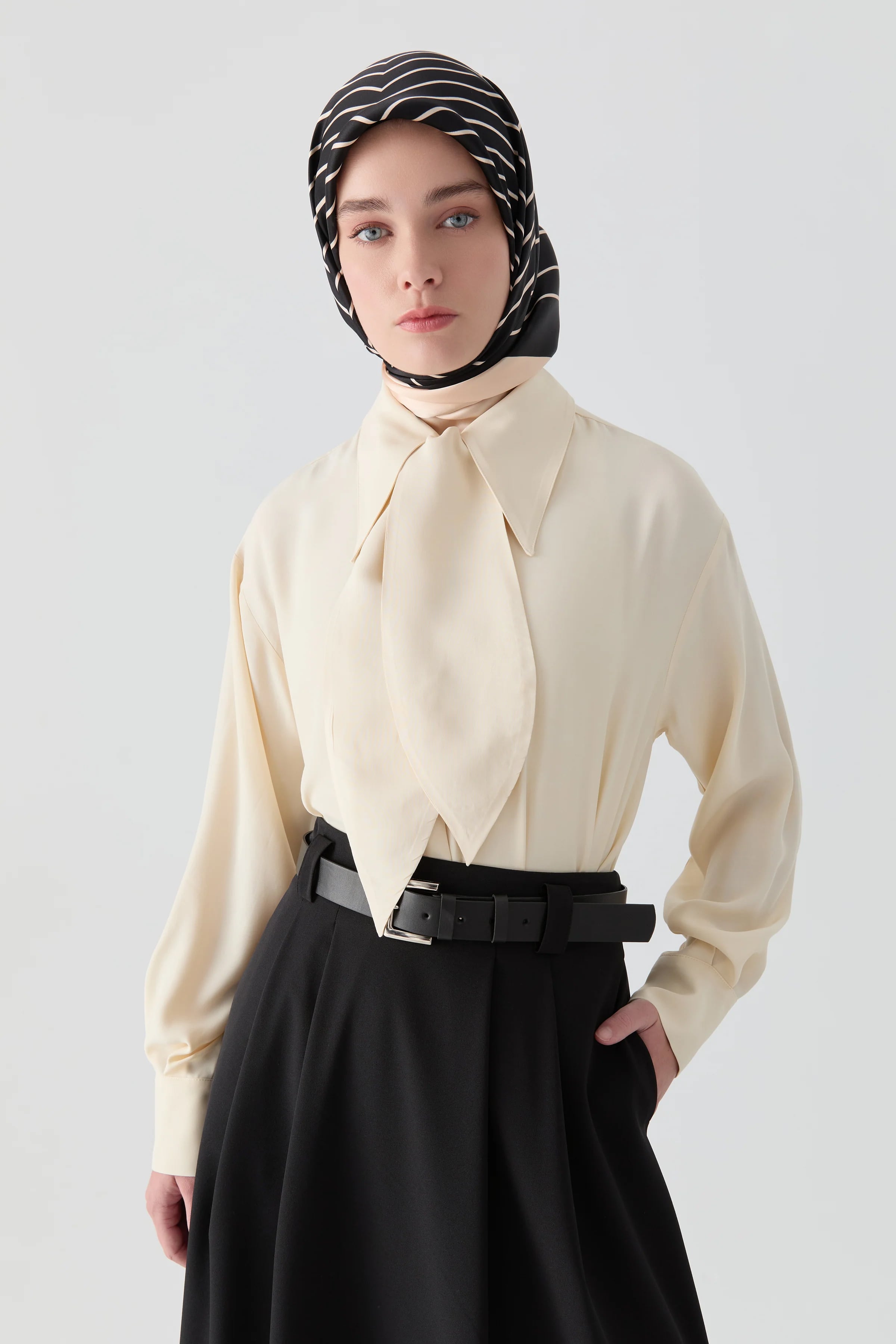 Fularlı Gömlek - Vanilya