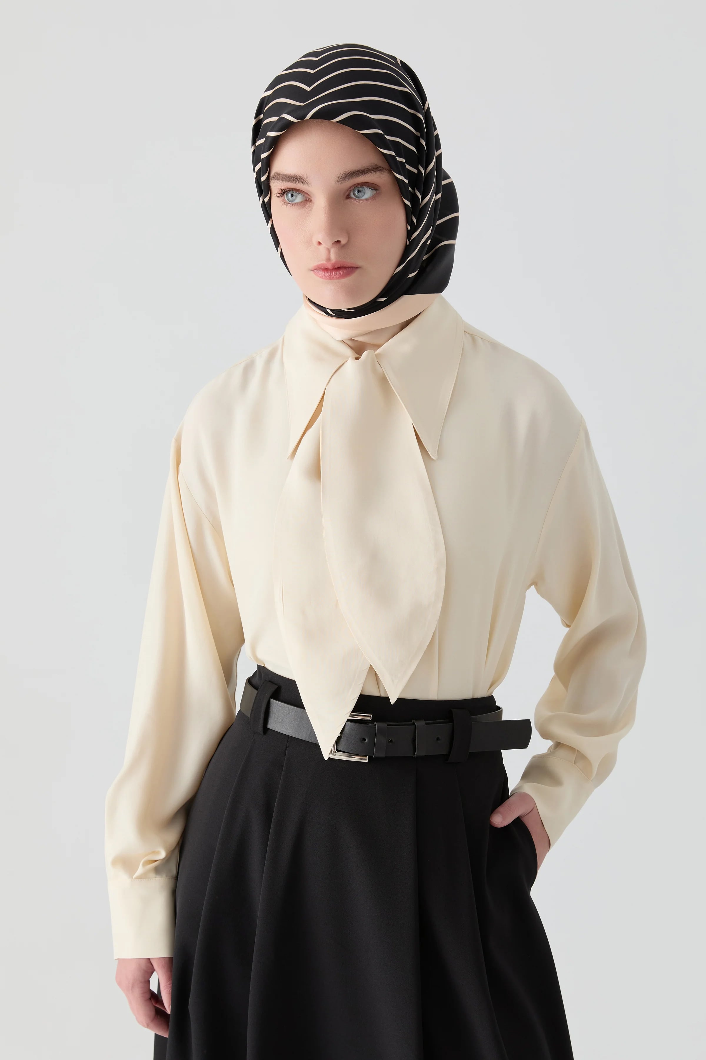 Fularlı Gömlek - Vanilya