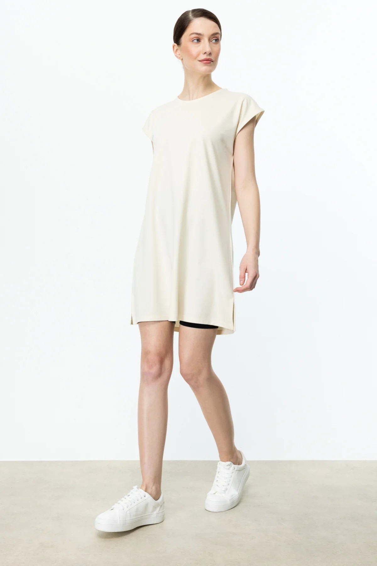 Sıfır Yaka Uzun Basic Tunik Bluz - Krem