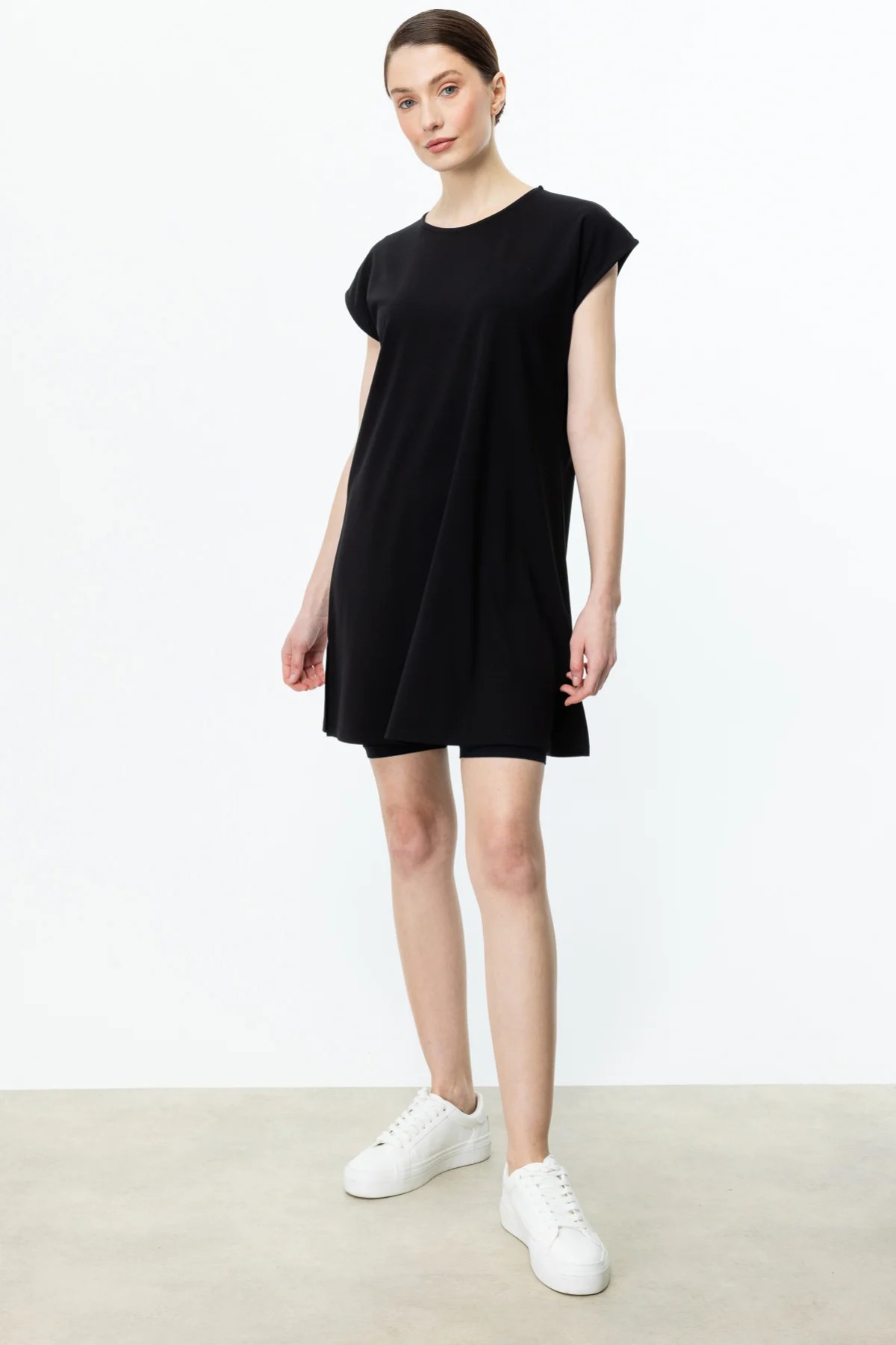 Sıfır Yaka Uzun Basic Tunik Bluz - Siyah