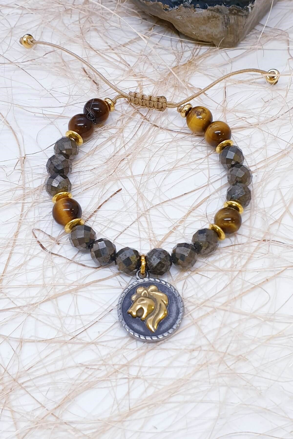 Aslan Burcu Bilekliği