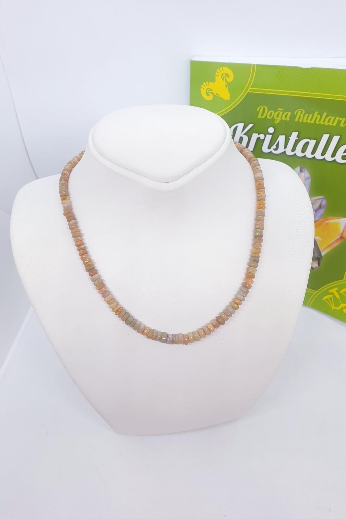 Elegant Opal Doğal taşlı Kolye
