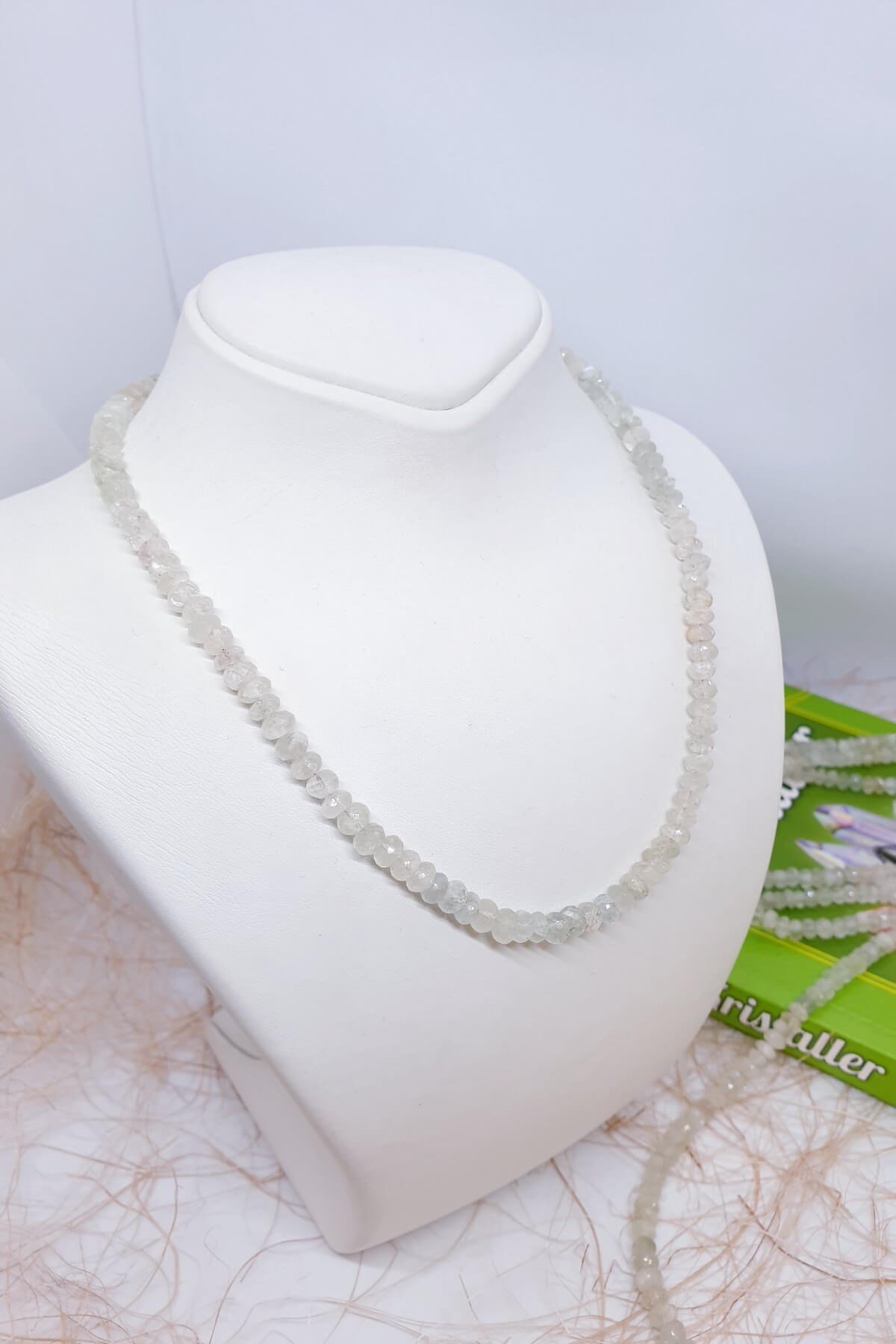 Elegant Topaz Doğal Taş Kolye