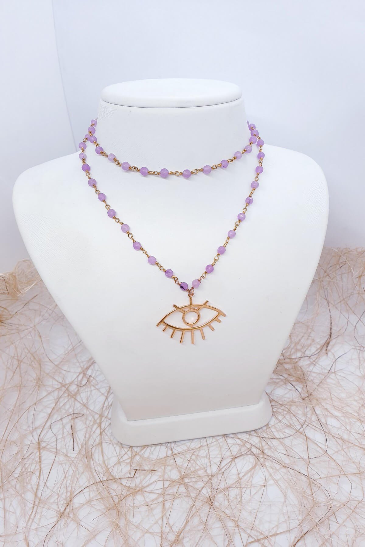 Göz Detaylı Yeşim Taşlı Tasarım Kolye