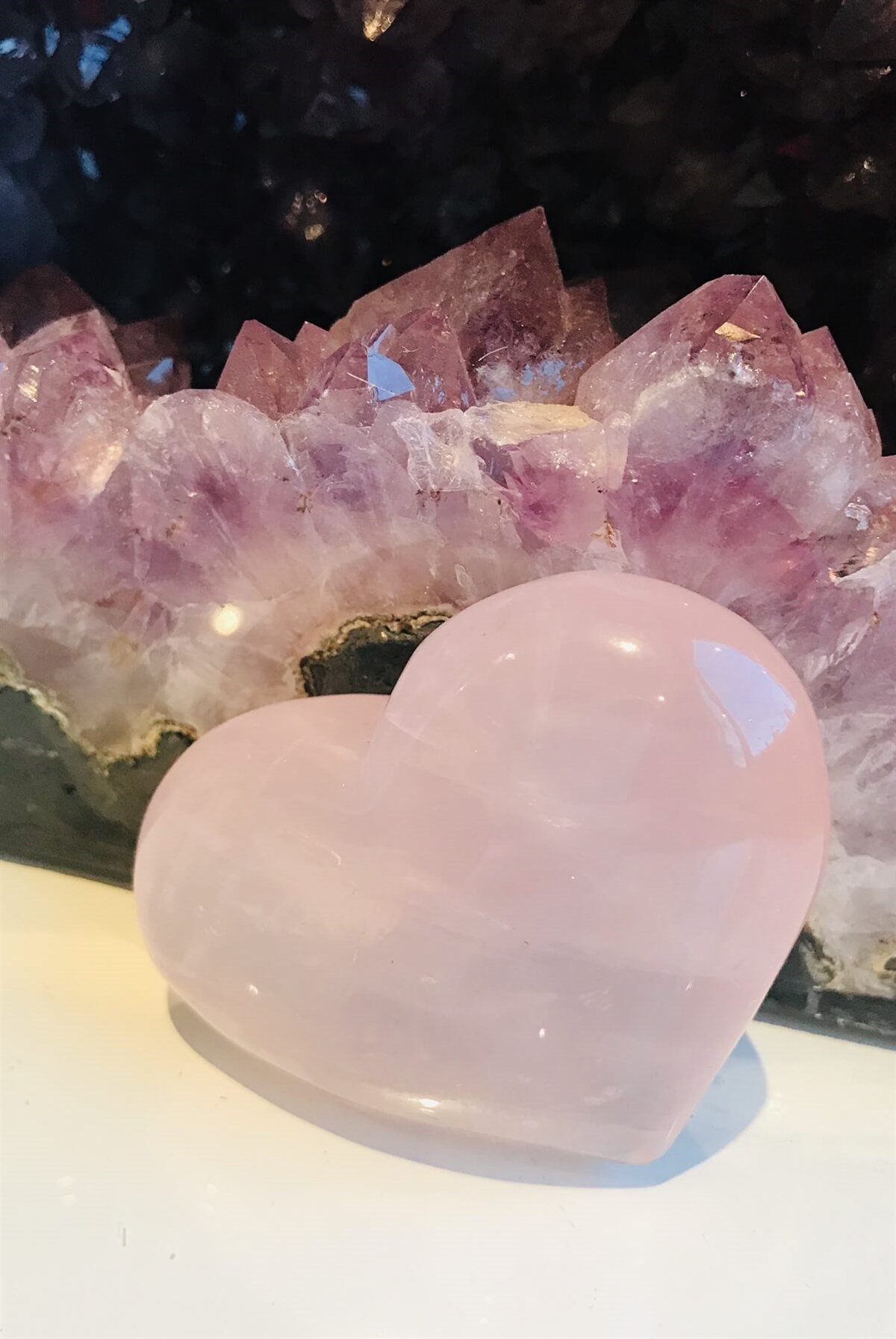 Kalp şeklinde Pembe kuvars doğal taş