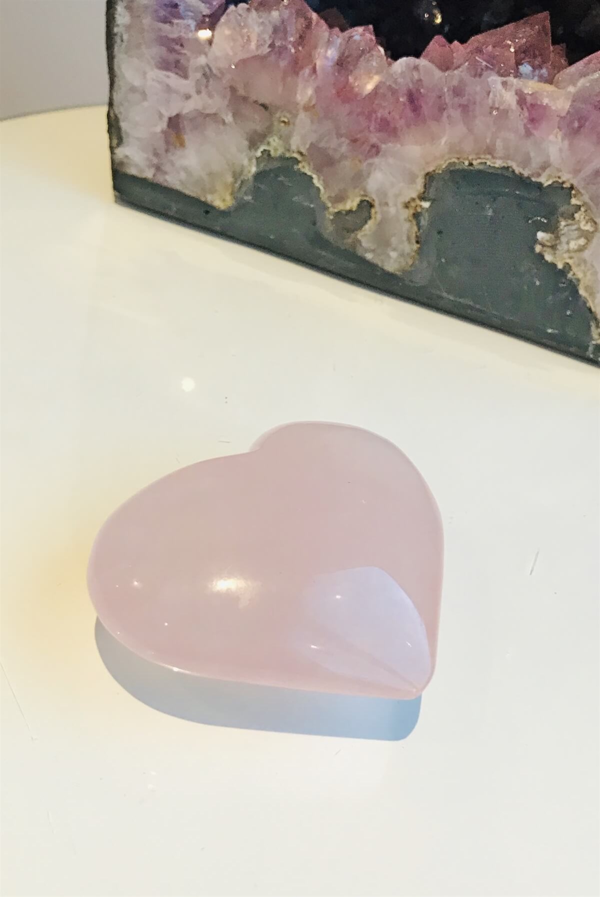Kalp şeklinde Pembe kuvars doğal taş