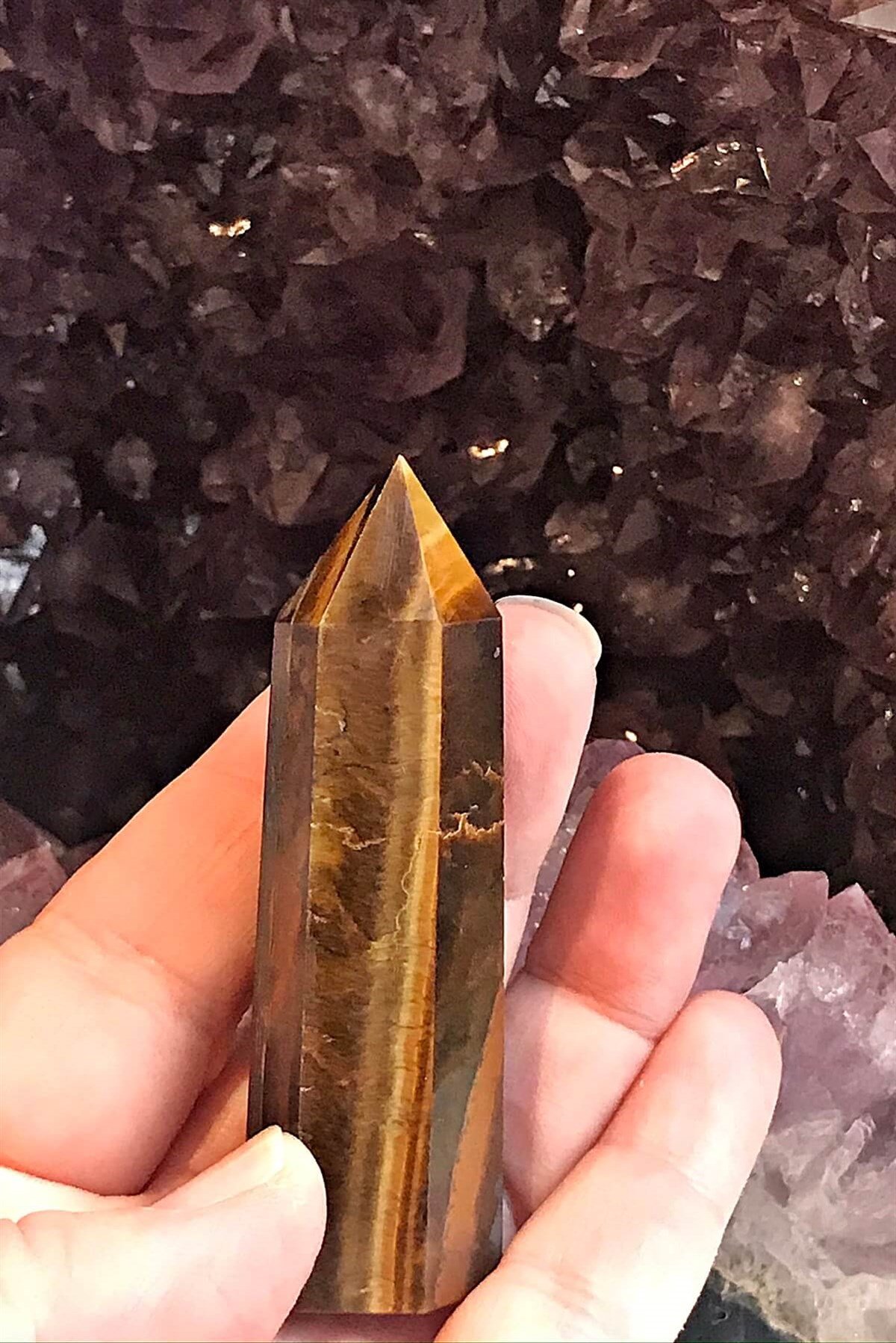 Kaplan gözü Obelisk