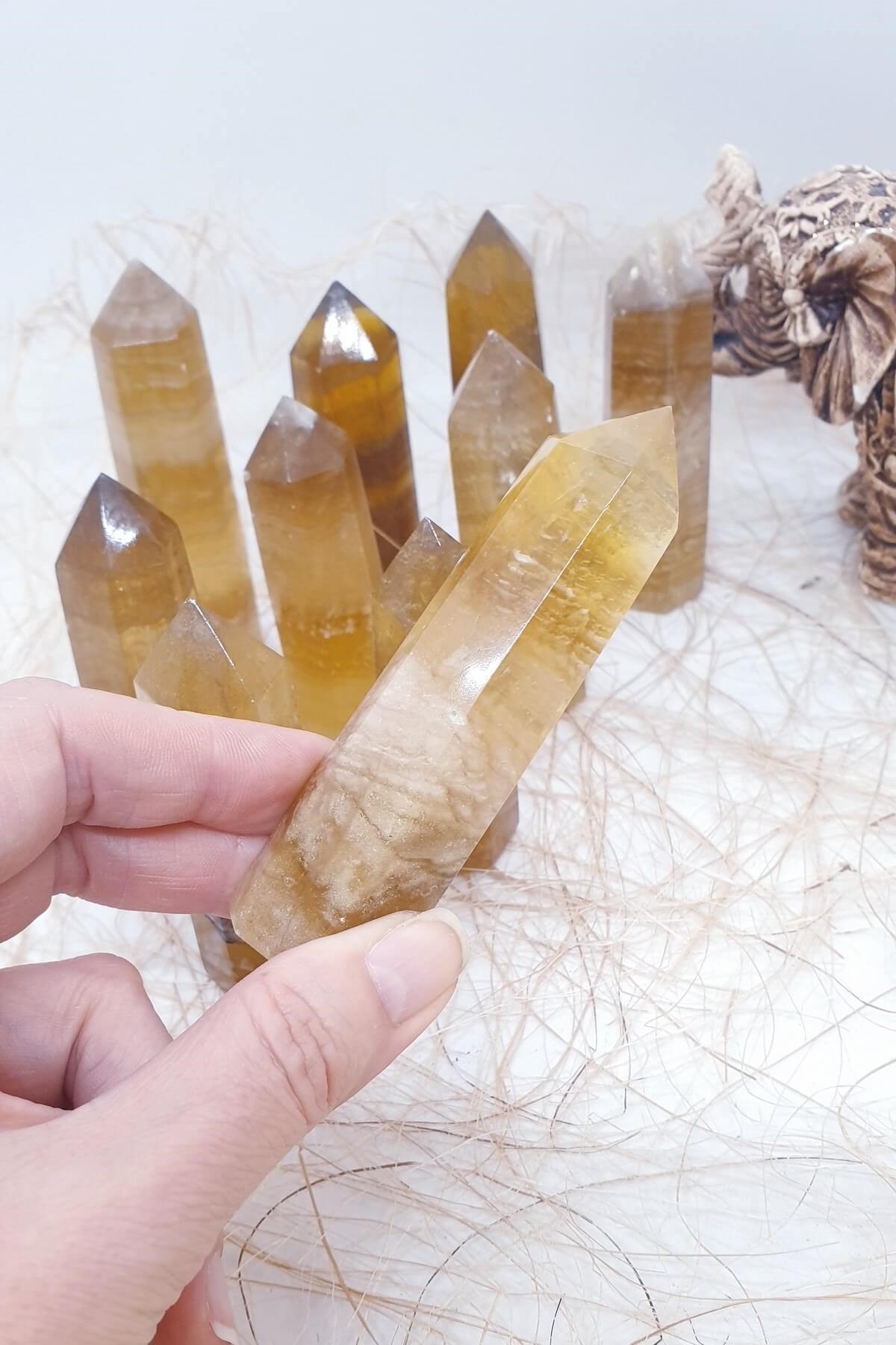 Sarı Florit Obelisk Doğal Taş