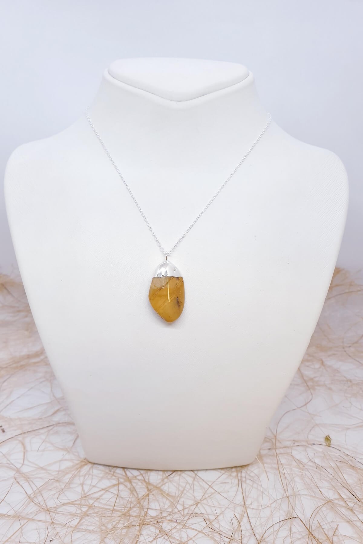 Sarı Jasper Doğal Taş Kolye